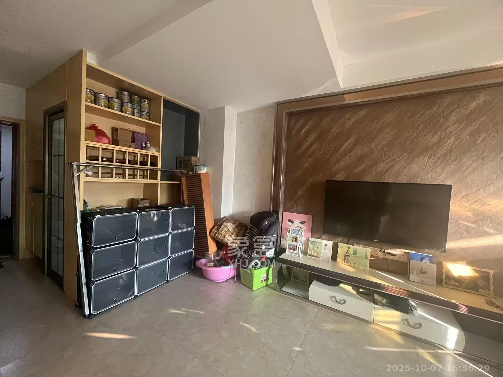 宏聚地中海 2室1厅1卫 1800.0元/月 宏聚地中海 2室1厅1卫 1800.0元/月室内图