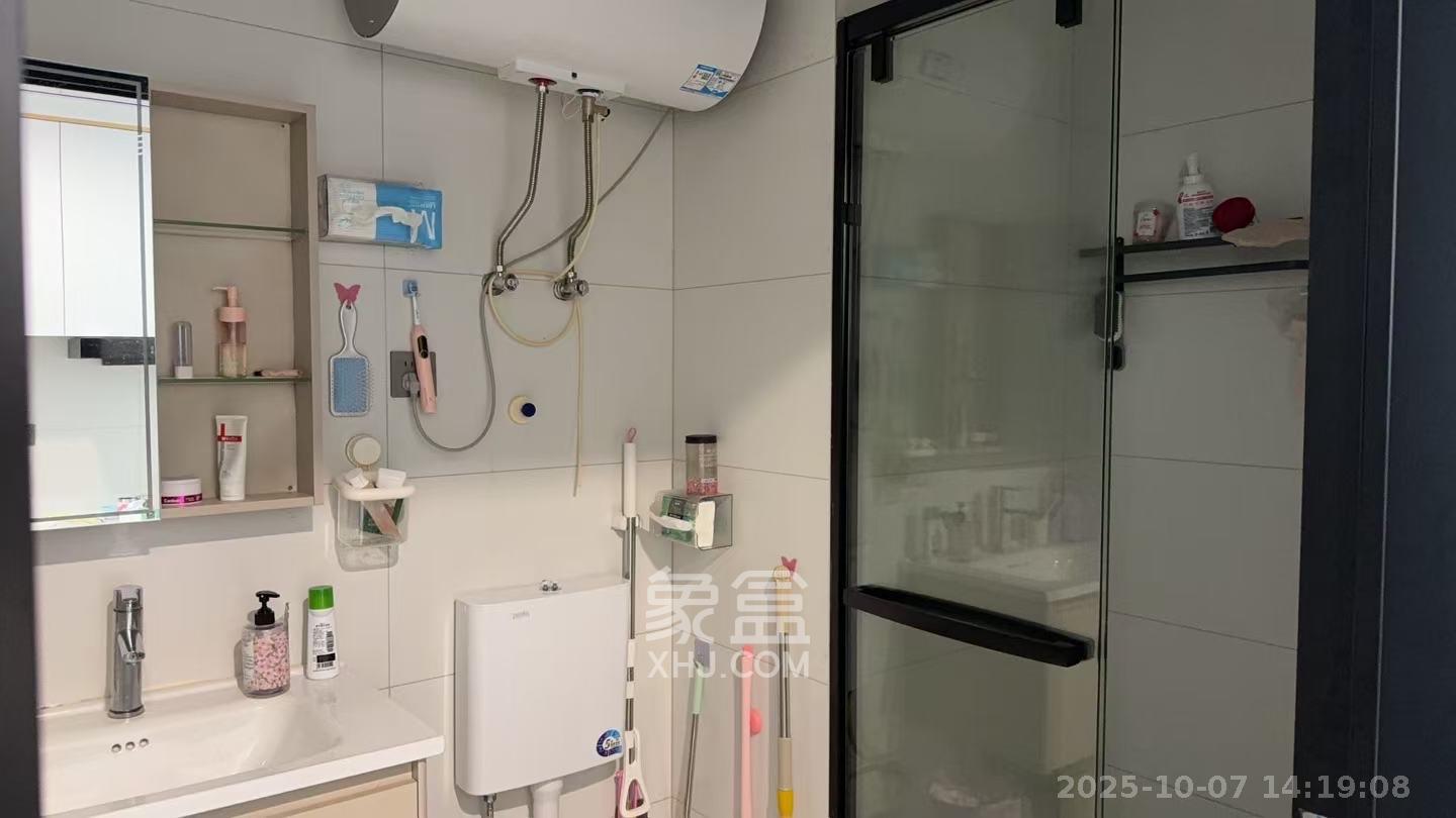 恒大珺悦府  1室0厅0卫    1800.0元/月室内图