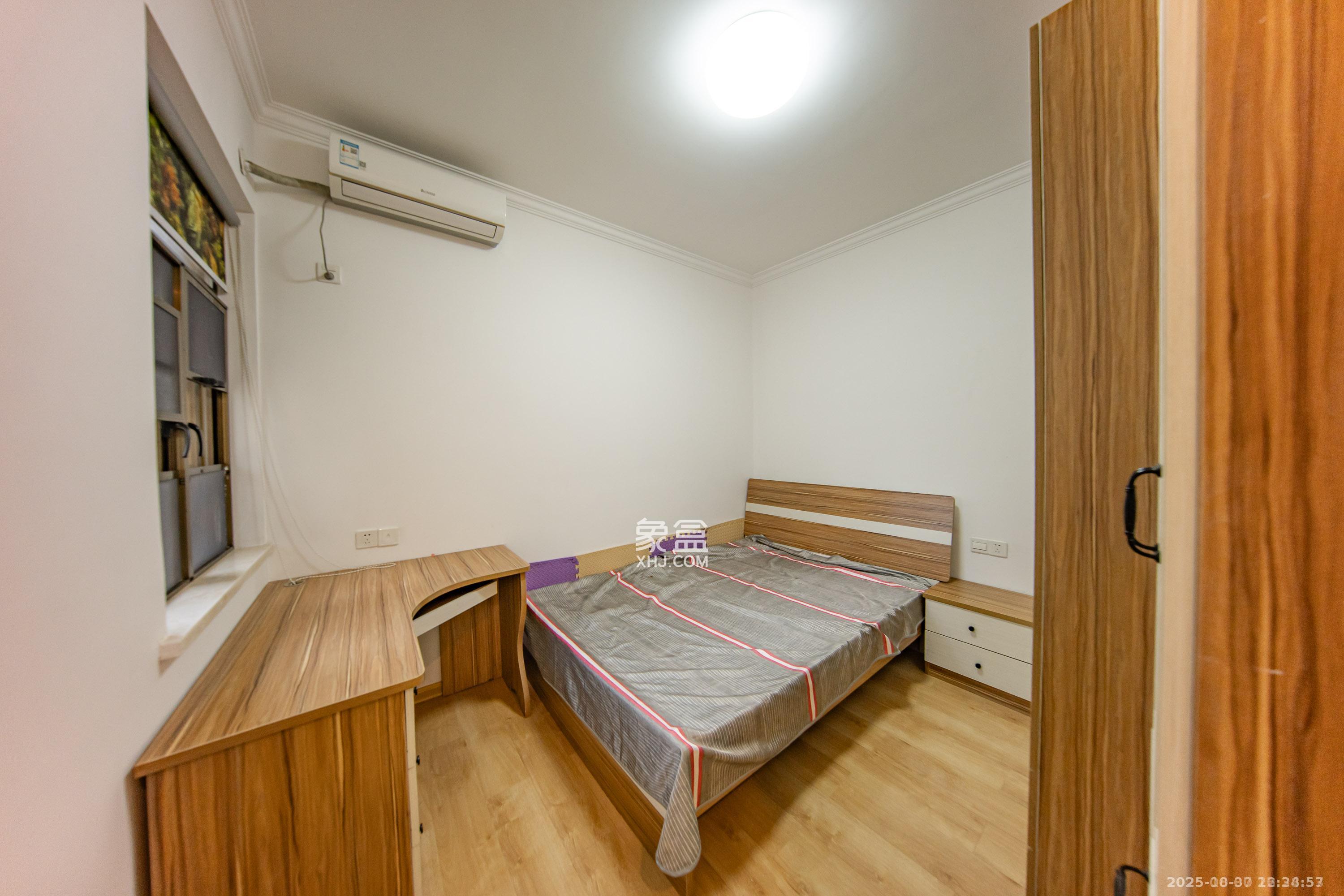 江山帝景哈佛  2室2厅1卫    2100.0元/月室内图