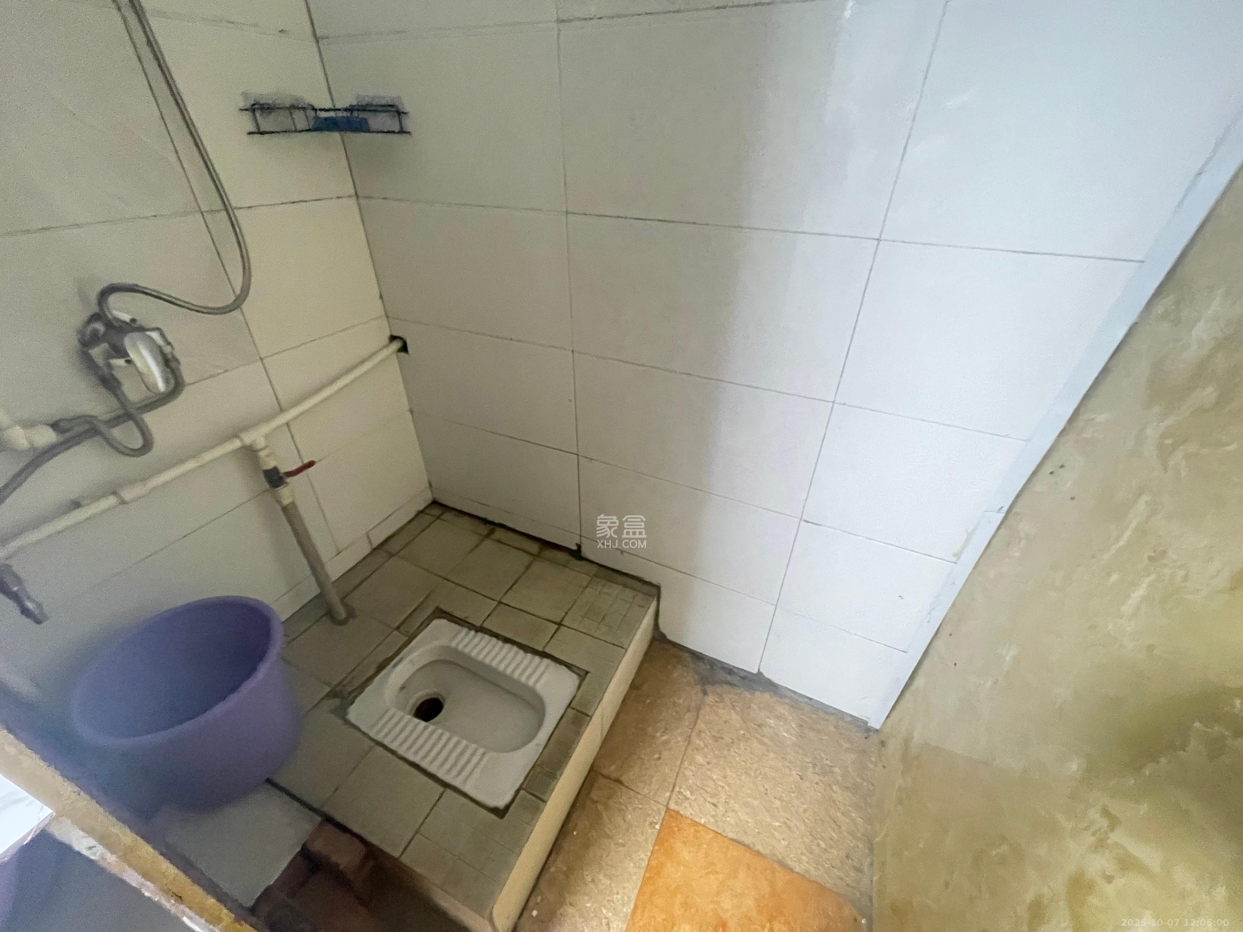 青山祠社区 1室0厅0卫 1000.0元/月 青山祠社区 1室0厅0卫 1000.0元/月室内图