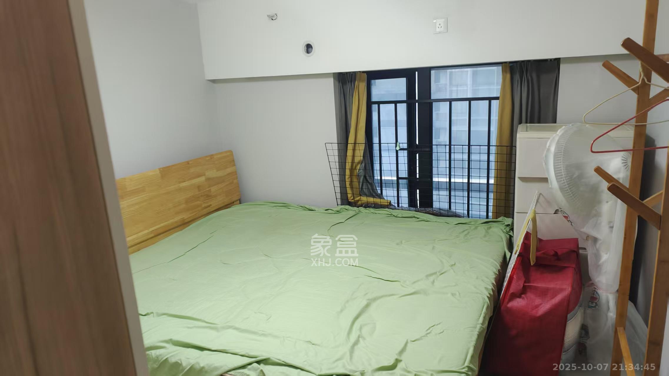 时代年华 3室2厅1卫 1700.0元/月 时代年华 3室2厅1卫 1700.0元/月室内图