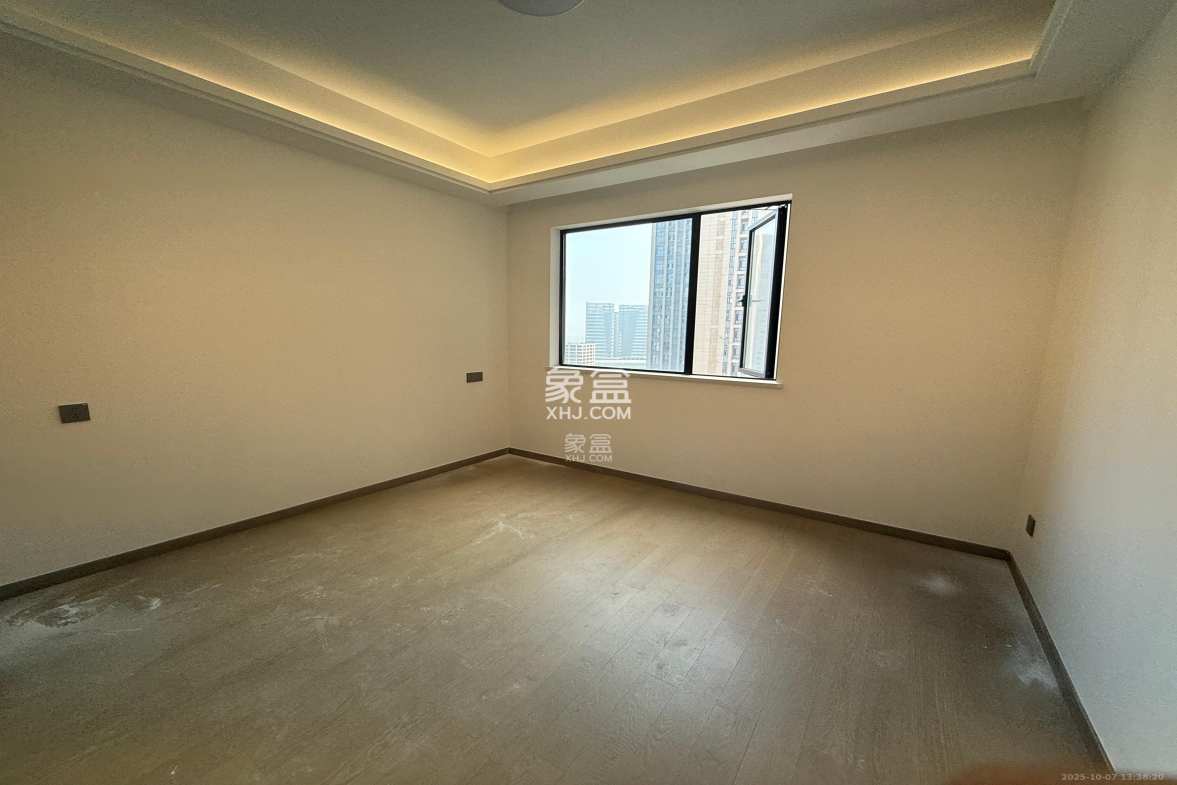 金富湘江悦城  4室2厅1卫    2799.0元/月 金富湘江悦城  4室2厅1卫    2799.0元/月室内图