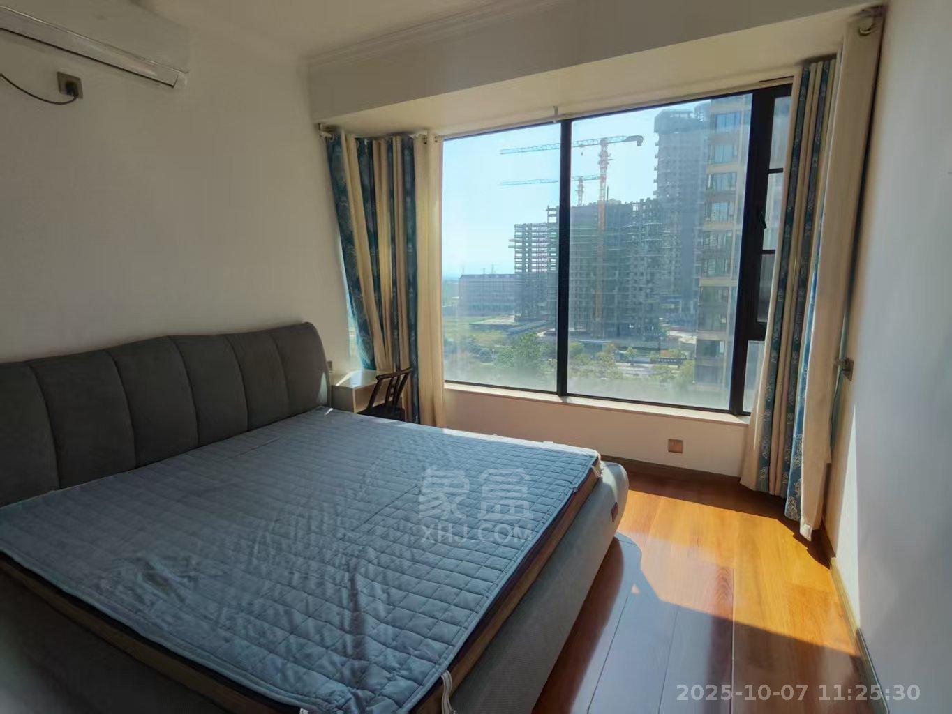 金轮翡翠名园 4室2厅2卫 2000.0元/月 金轮翡翠名园 4室2厅2卫 2000.0元/月室内图