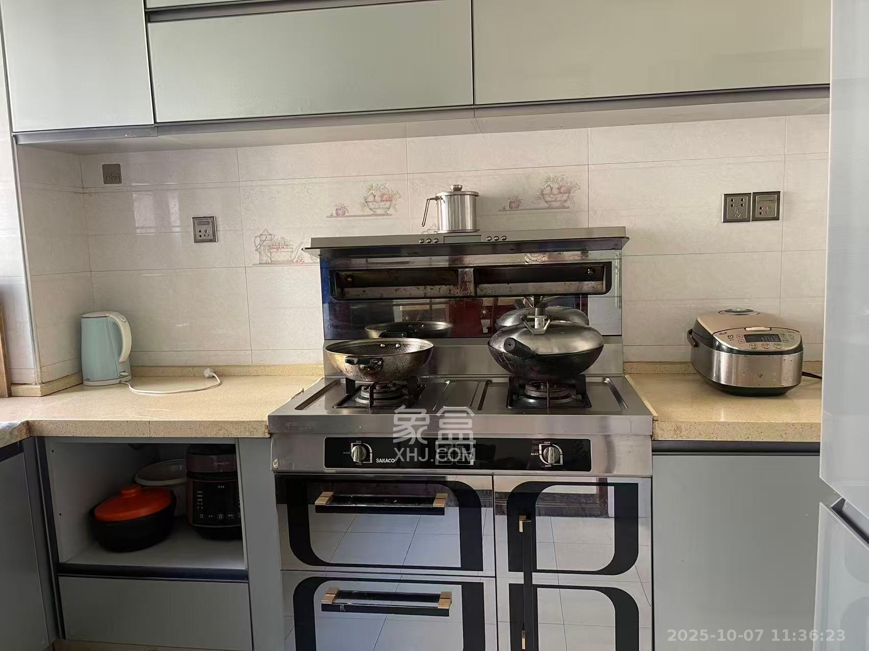 宏聚地中海  3室2厅2卫    2600.0元/月室内图