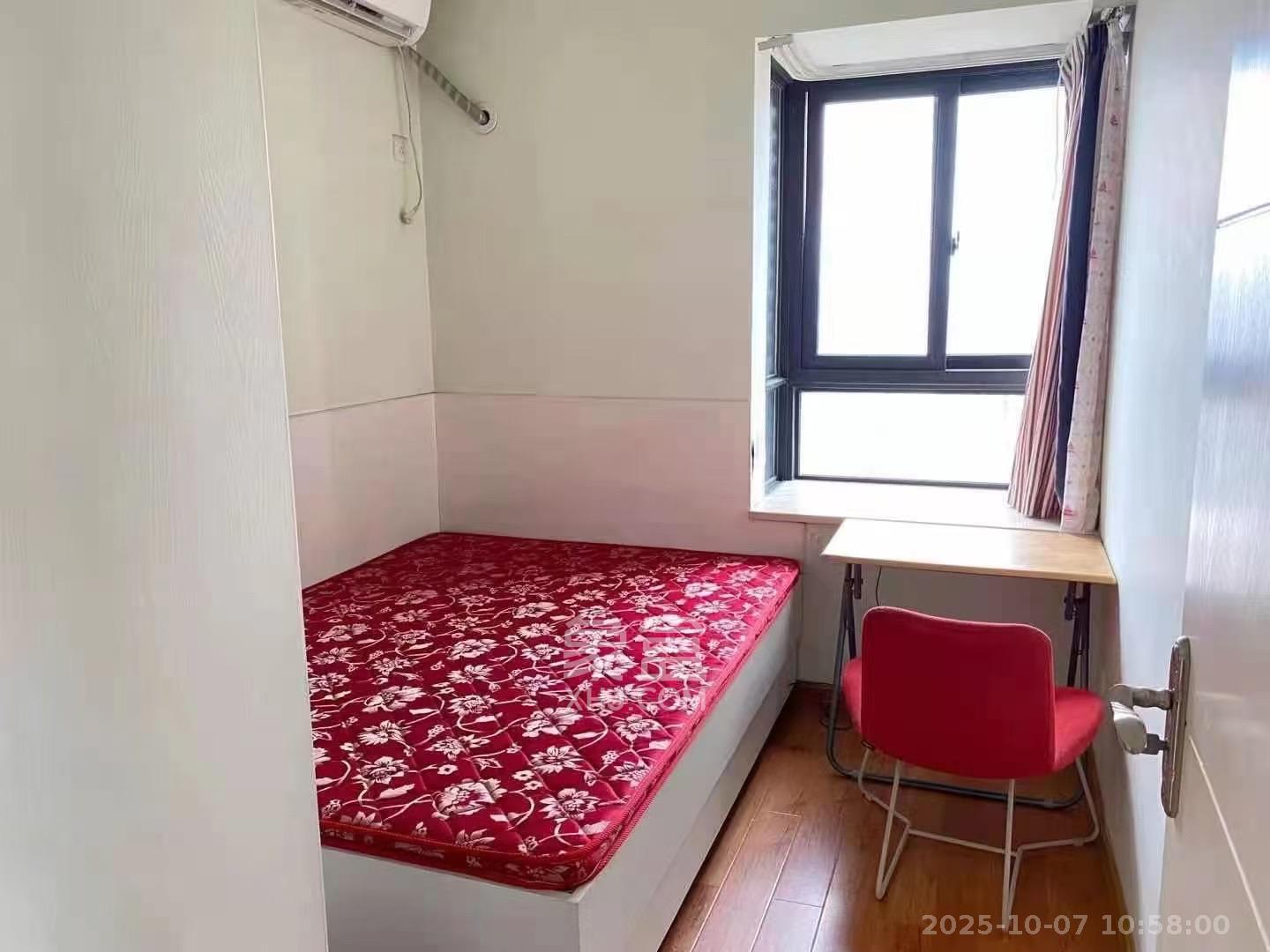 高鑫麓城 2室2厅1卫 2400.0元/月 高鑫麓城 2室2厅1卫 2400.0元/月室内图