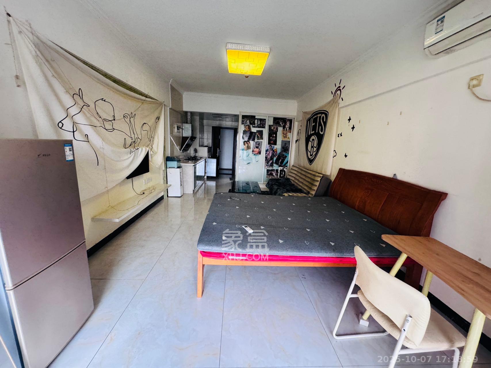 创世纪广场 1室1厅1卫 1500.0元/月 创世纪广场 1室1厅1卫 1500.0元/月室内图