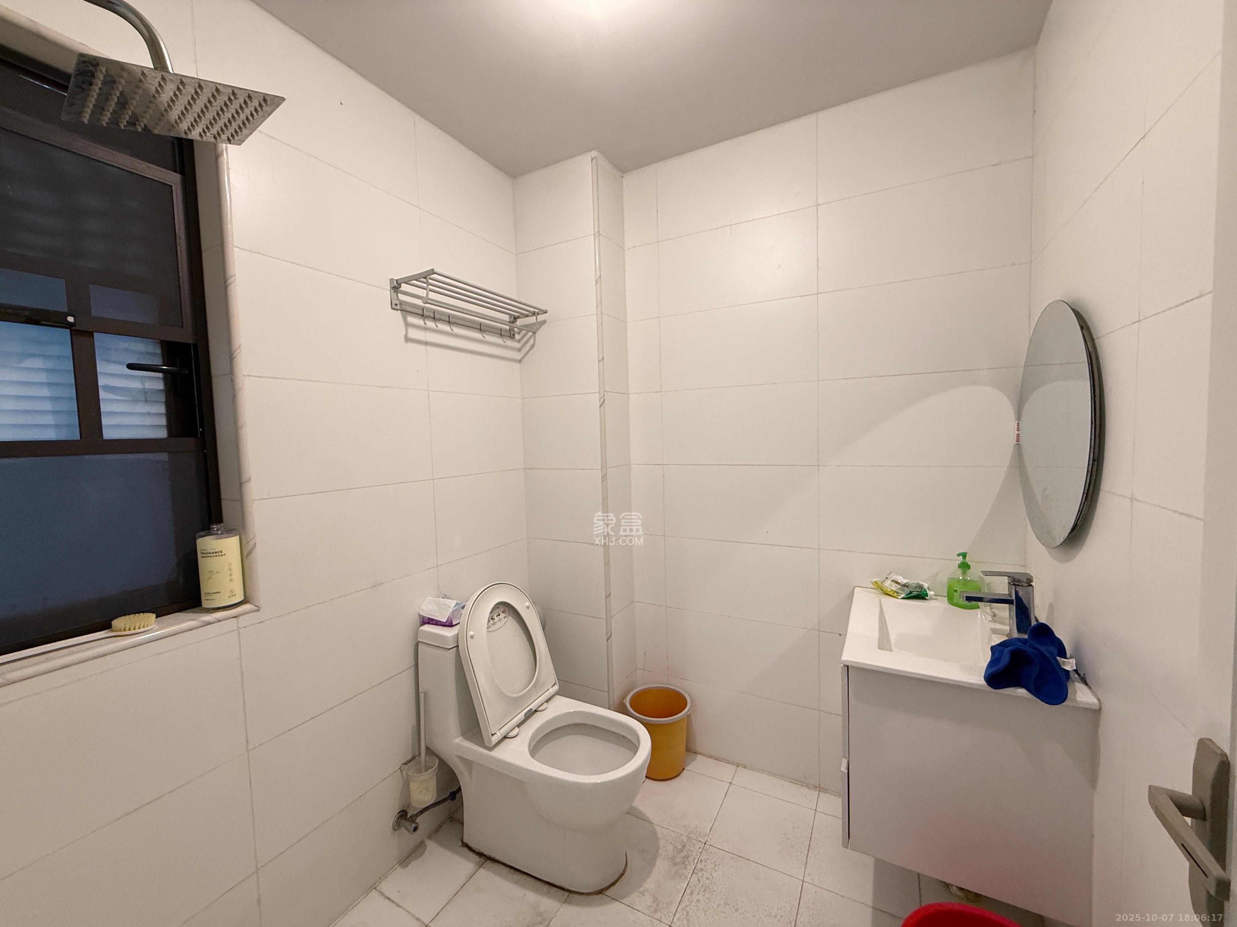 保利大都汇四期  3室2厅2卫    2800.0元/月 保利大都汇四期  3室2厅2卫    2800.0元/月室内图