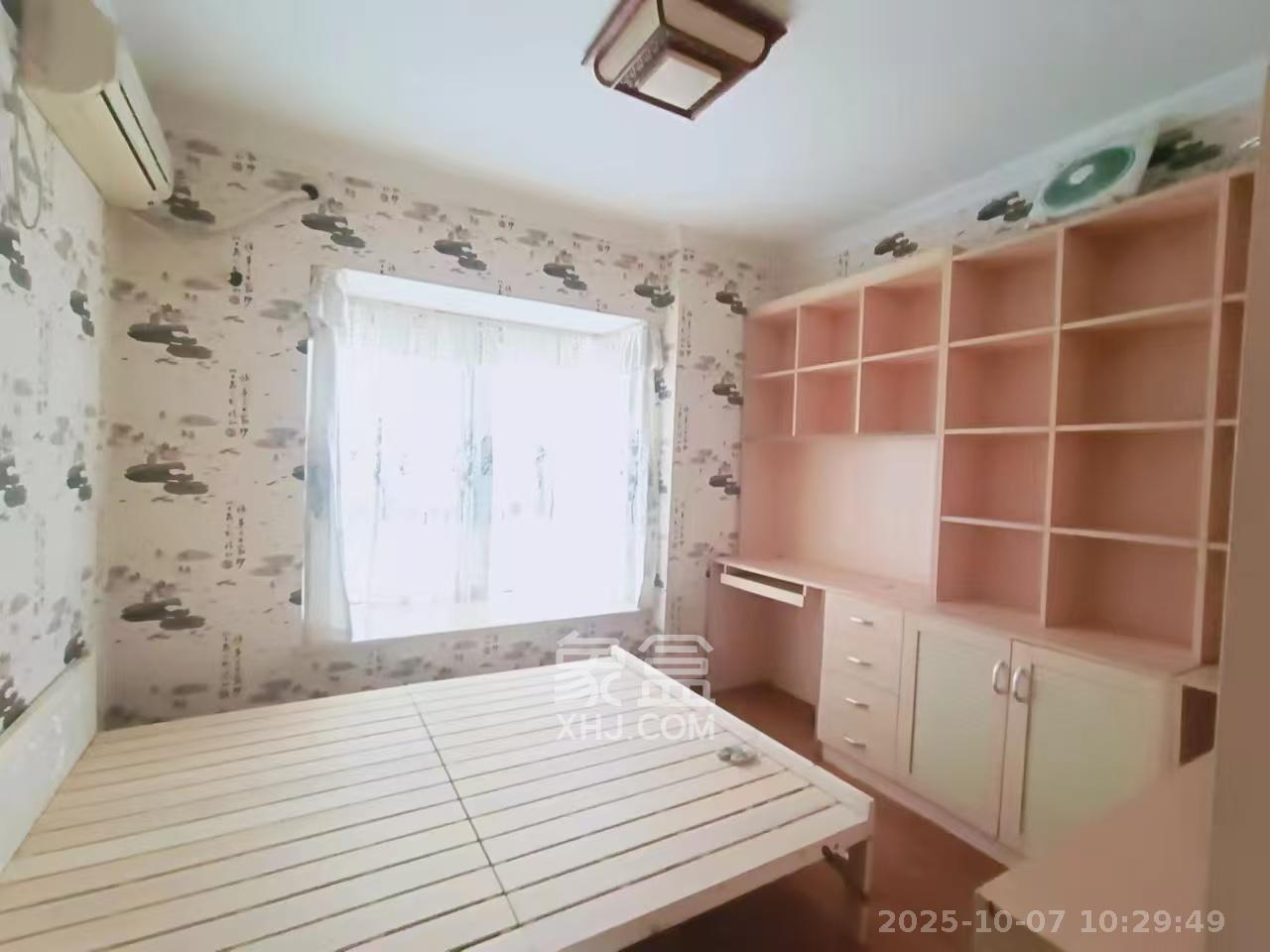 中国铝业单位宿舍  1室2厅1卫    4000.0元/月室内图