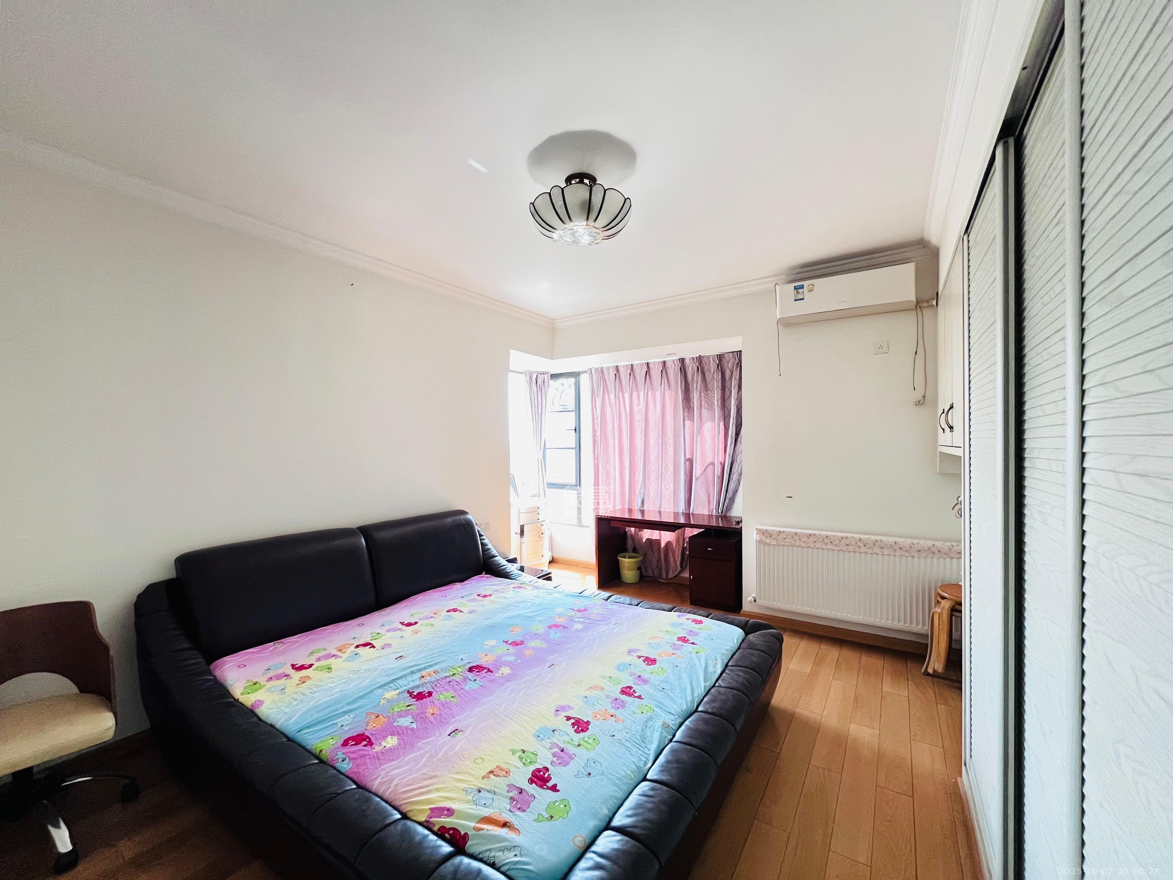 长房白沙湾 4室2厅2卫 3500.0元/月 长房白沙湾 4室2厅2卫 3500.0元/月室内图