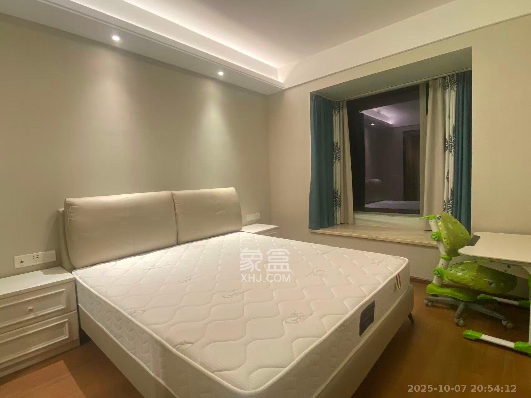 梅溪湖金茂湾 3室2厅2卫 4000.0元/月 梅溪湖金茂湾 3室2厅2卫 4000.0元/月室内图