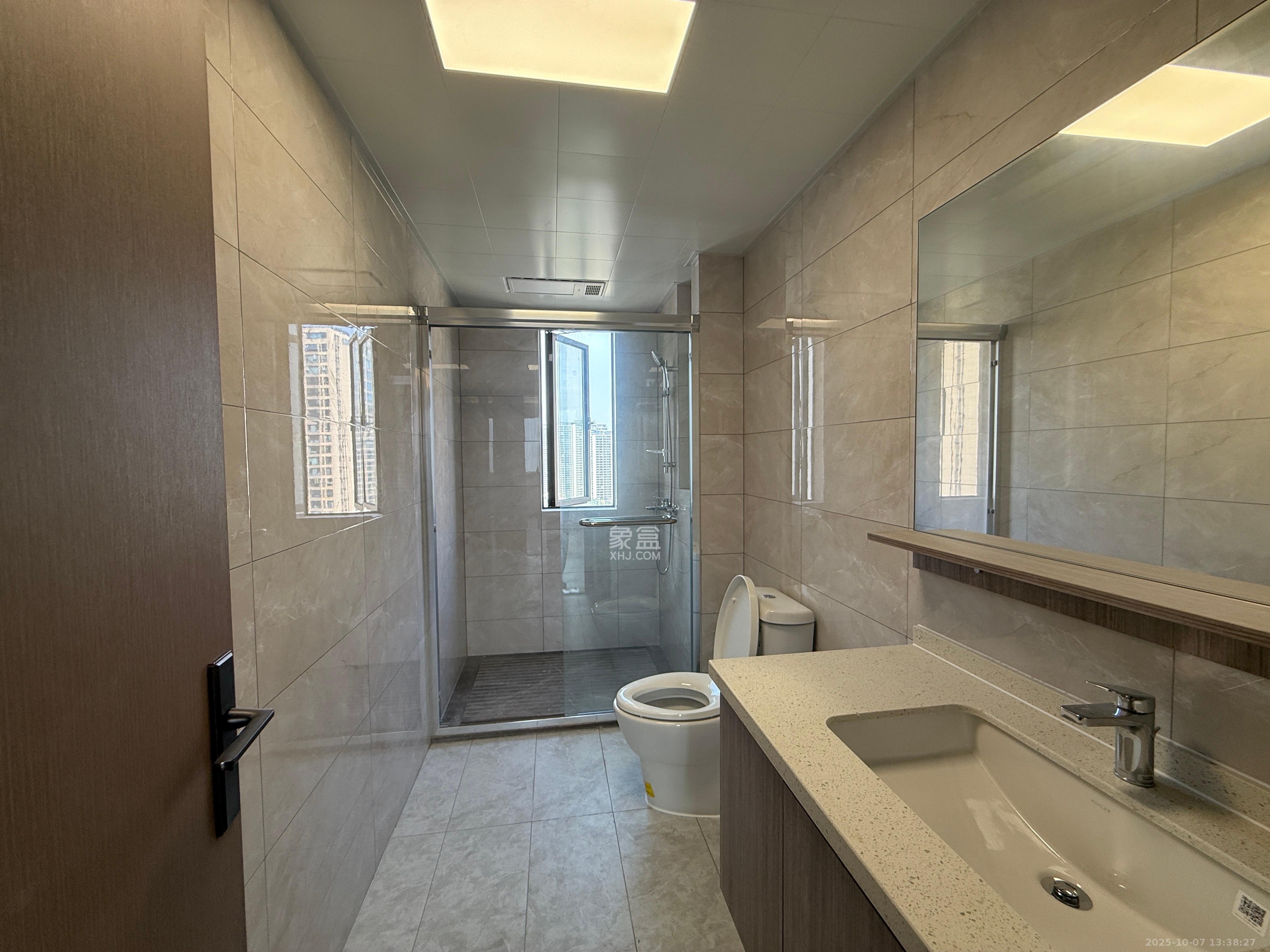 金富湘江悦城  4室2厅1卫    2799.0元/月室内图