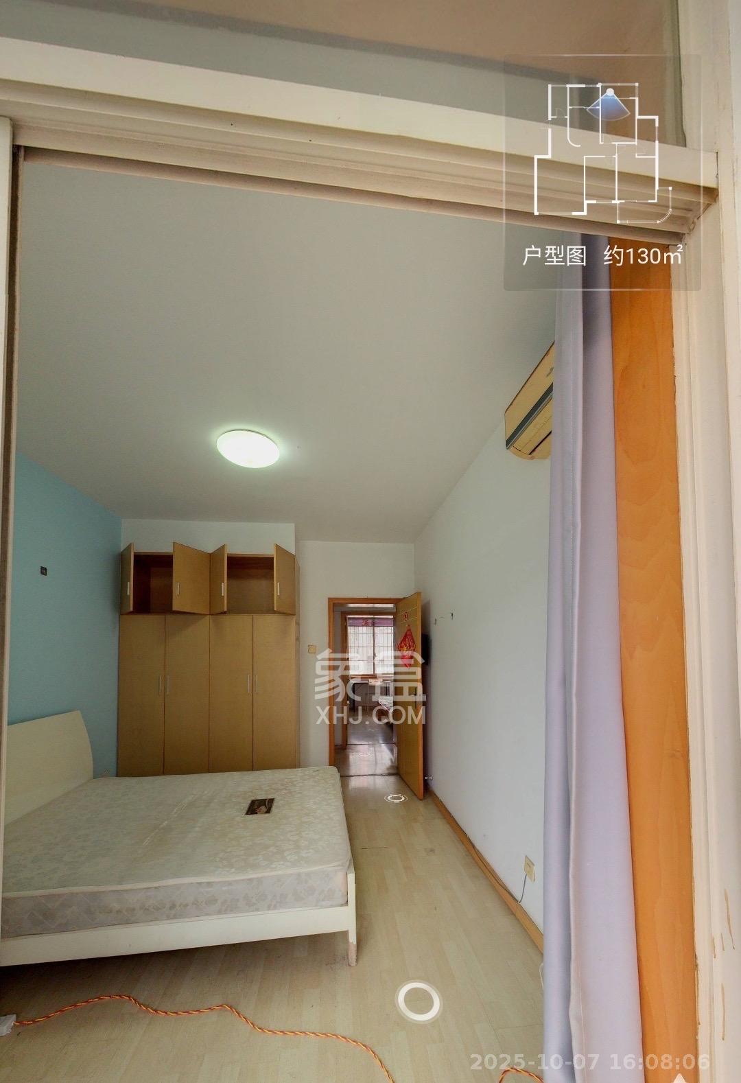 四季美景一、二期  3室2厅2卫    2400.0元/月 四季美景一、二期  3室2厅2卫    2400.0元/月室内图