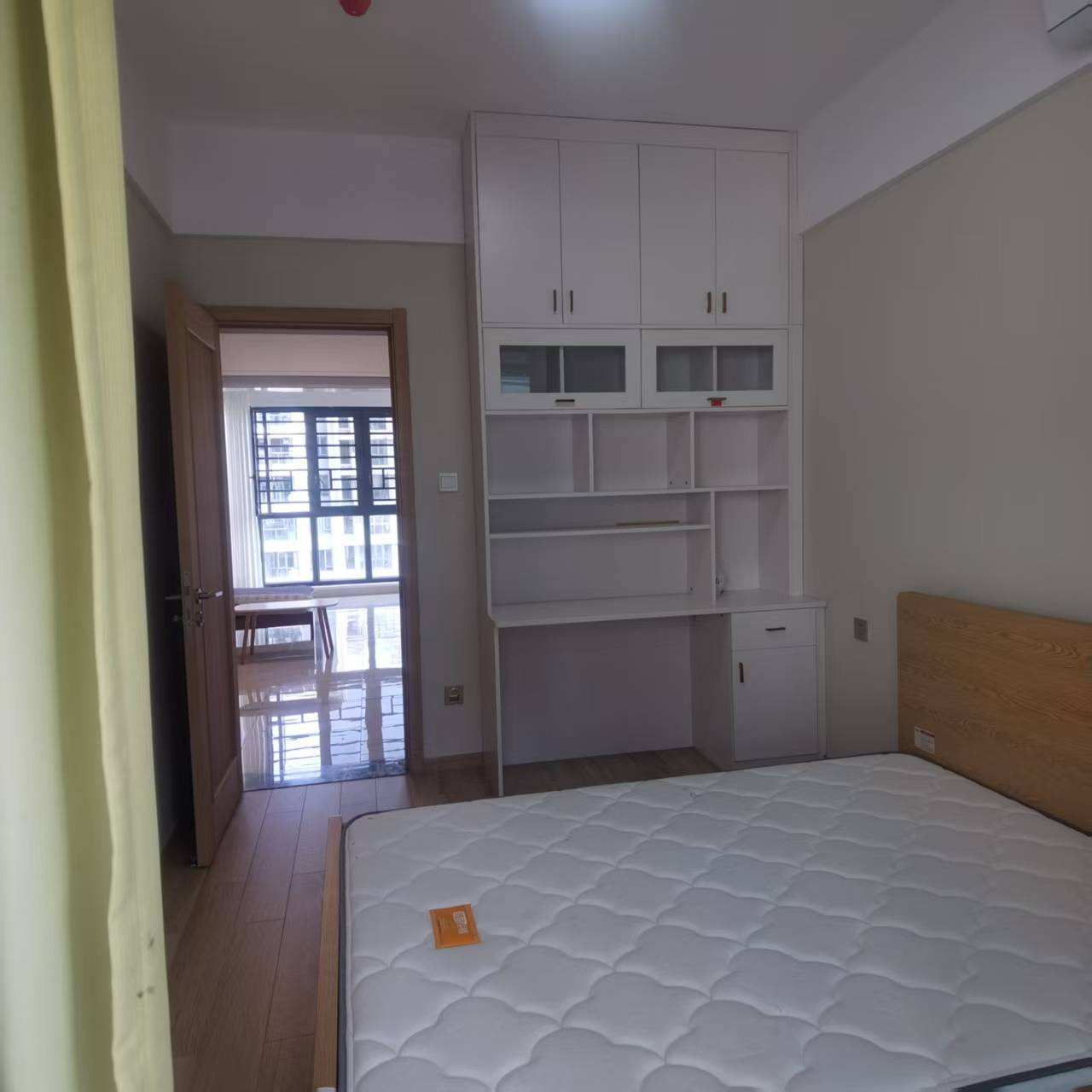 大华锦绣海岸四期 3室2厅2卫 2900.0元/月 大华锦绣海岸四期 3室2厅2卫 2900.0元/月室内图