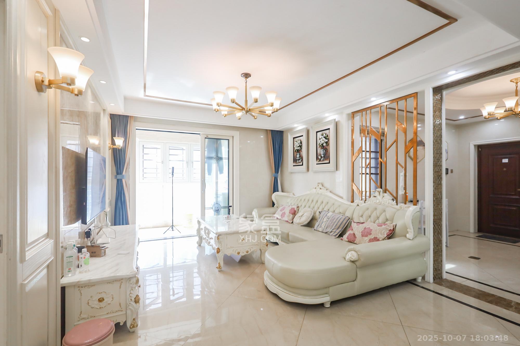 保利西海岸B区  3室2厅2卫    168.0万 保利西海岸B区  3室2厅2卫    168.0万客厅