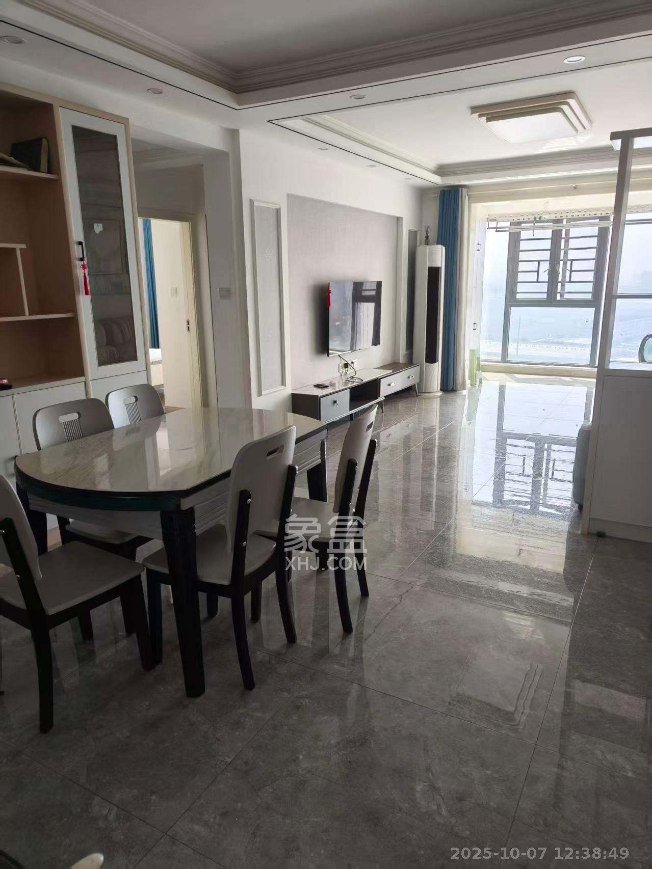 中建嘉和城 3室2厅1卫 2300.0元/月 中建嘉和城 3室2厅1卫 2300.0元/月室内图