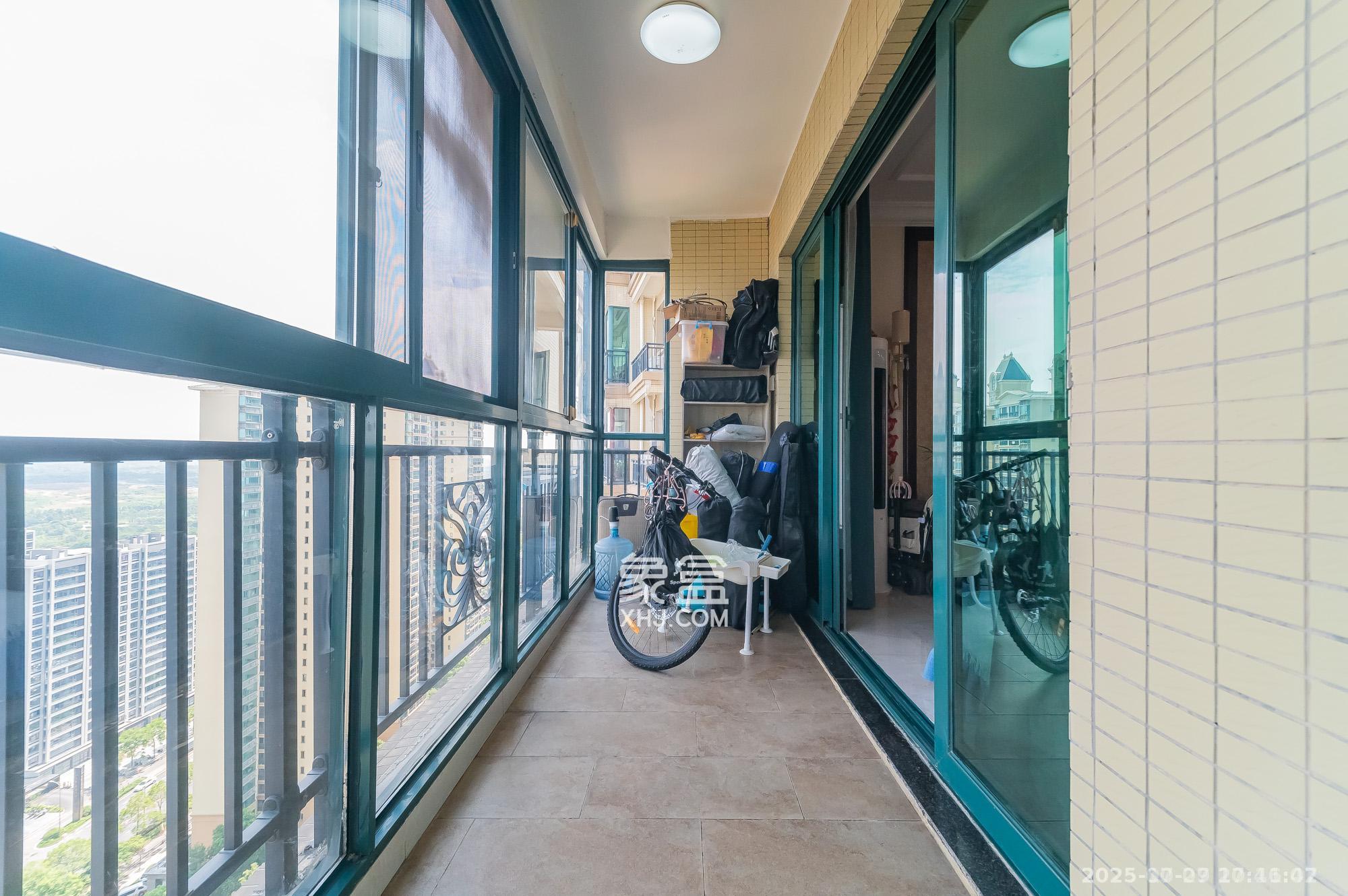 恒大翡翠华庭 2室2厅1卫 2400.0元/月 恒大翡翠华庭 2室2厅1卫 2400.0元/月户型图