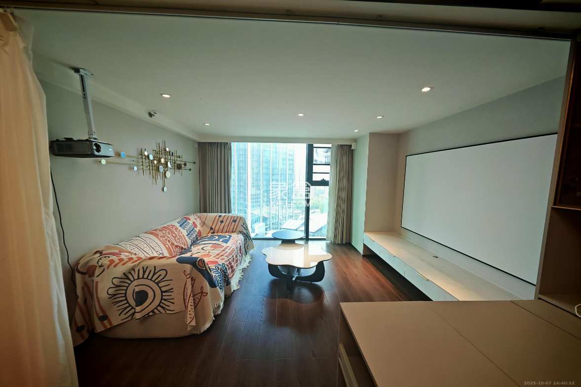 达美寰宇中心 2室1厅1卫 2500.0元/月 达美寰宇中心 2室1厅1卫 2500.0元/月室内图