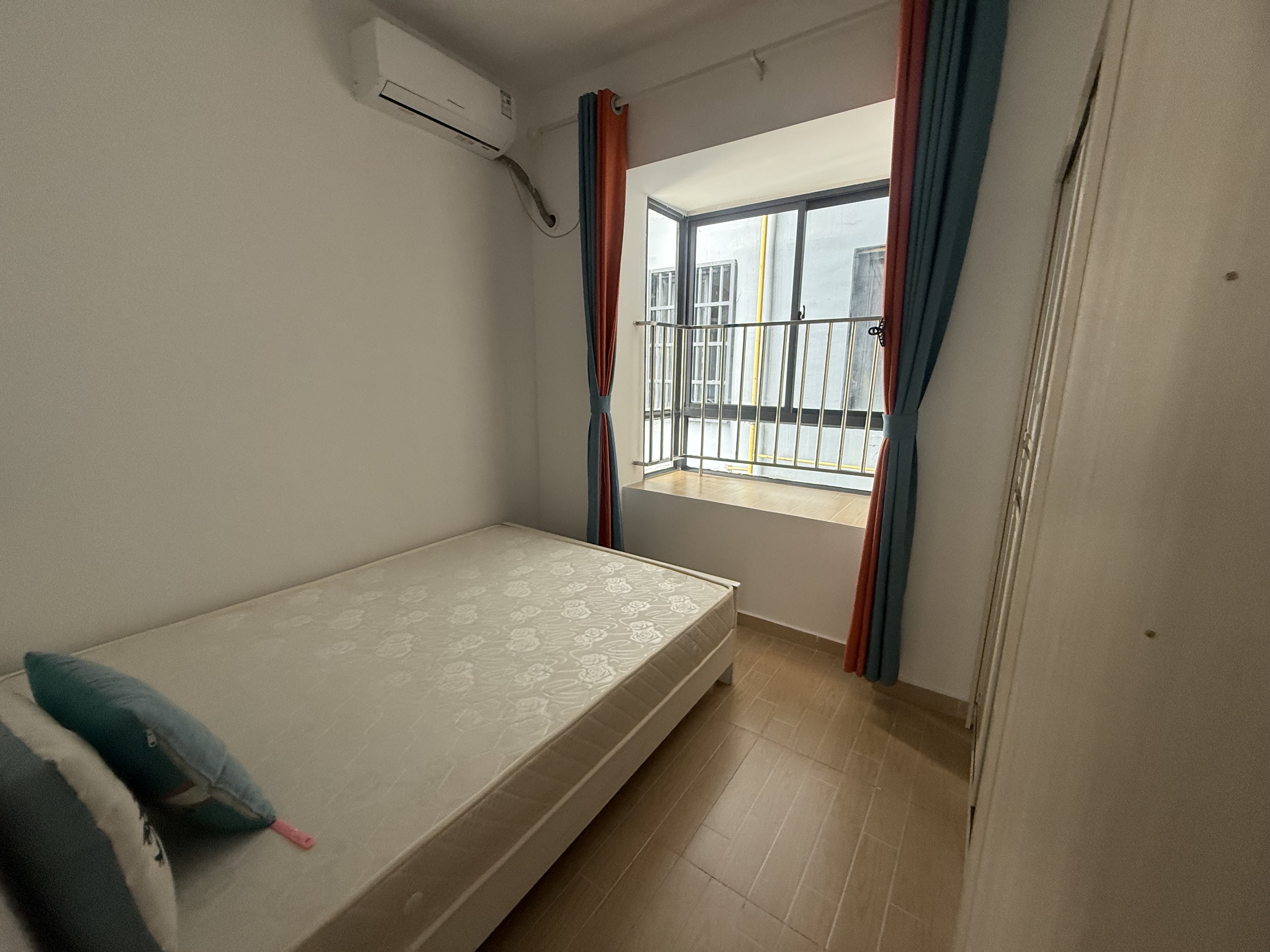 道客和悦坊 2室2厅1卫 2300.0元/月 道客和悦坊 2室2厅1卫 2300.0元/月室内图