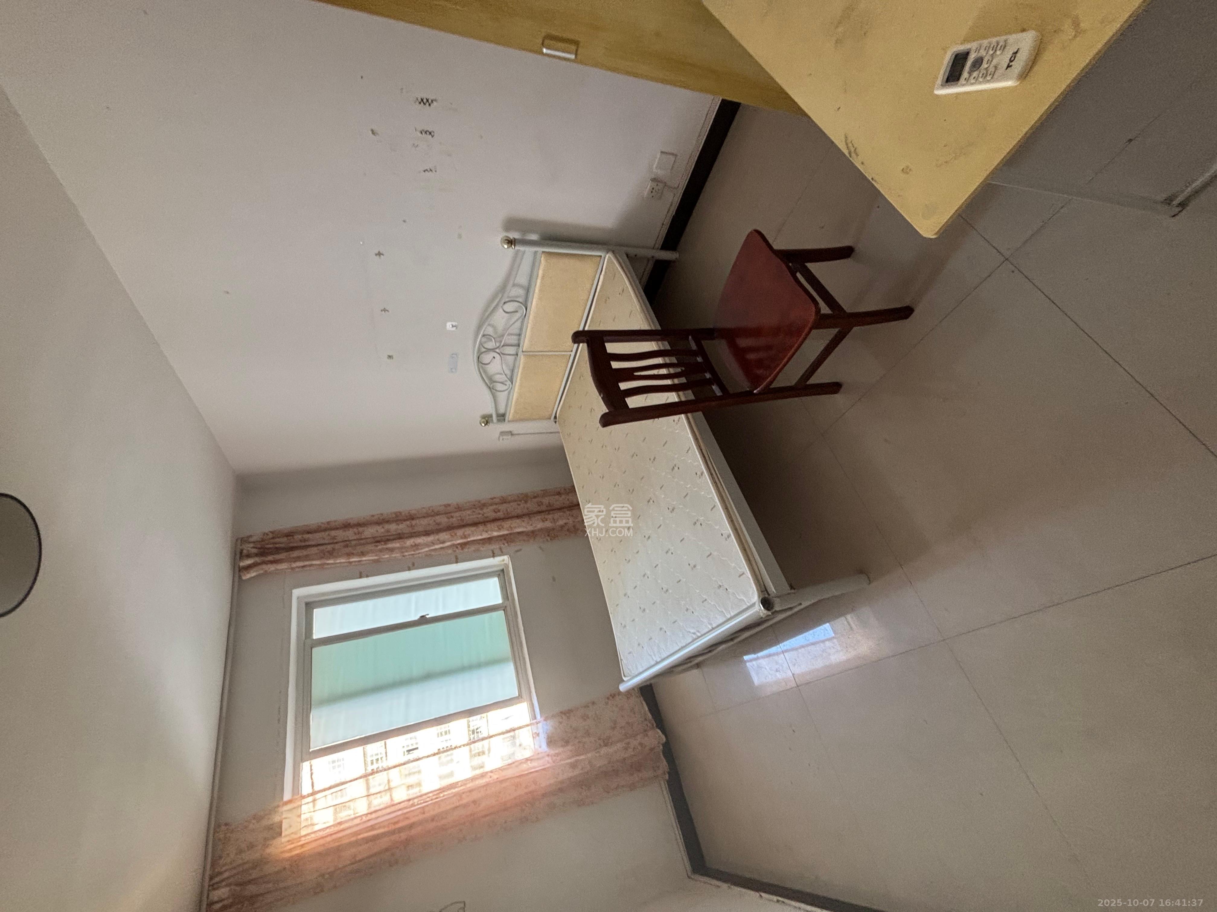 玛依拉山庄  1室2厅2卫    700.0元/月室内图