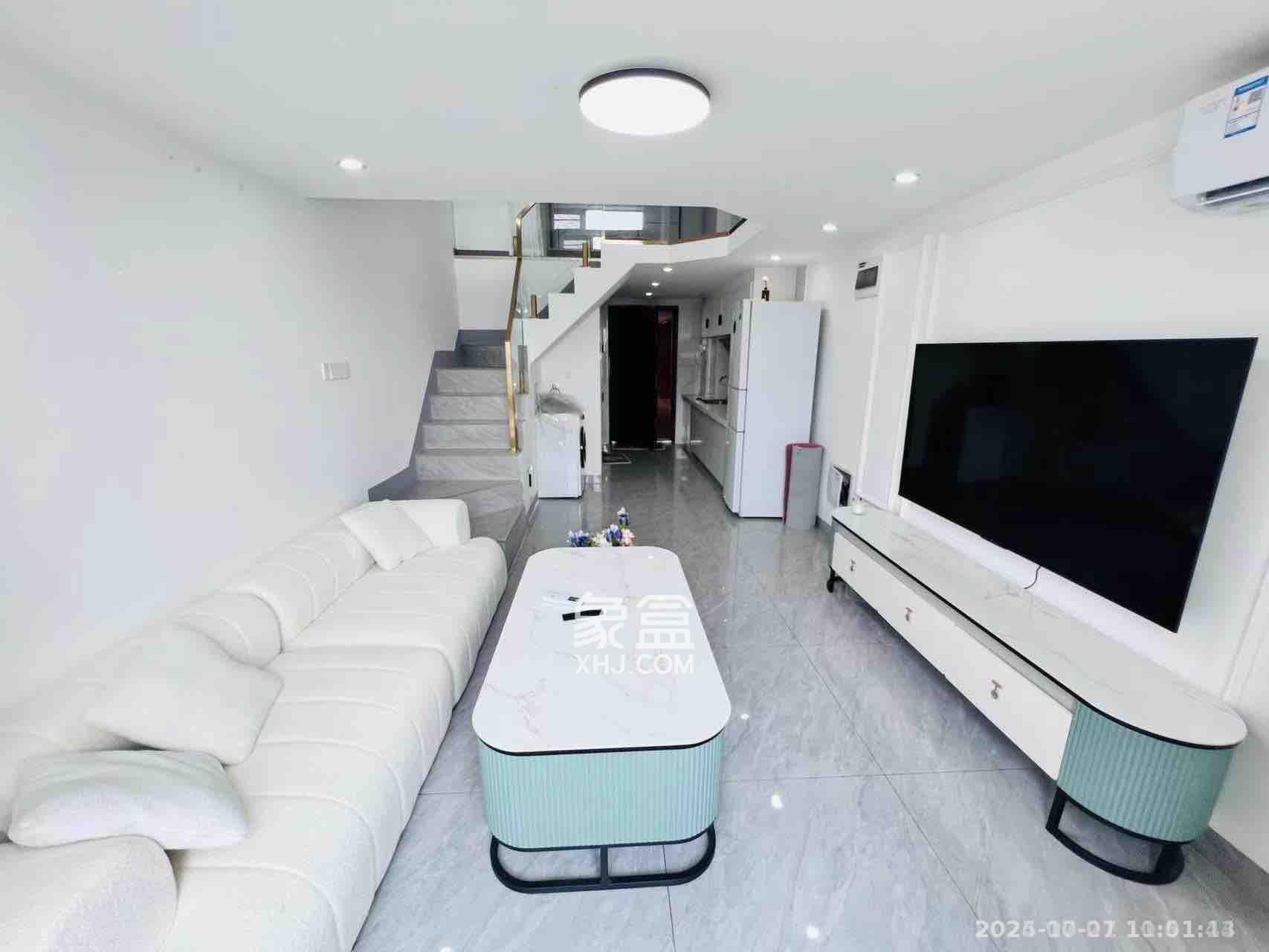 梅溪悦章  2室1厅1卫    2500.0元/月