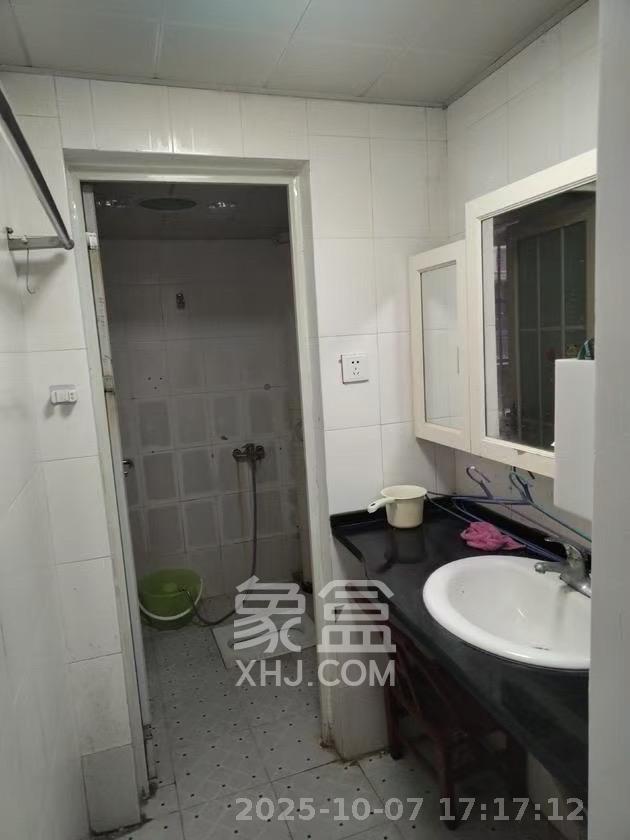 红树湾  2室2厅1卫    1400.0元/月室内图