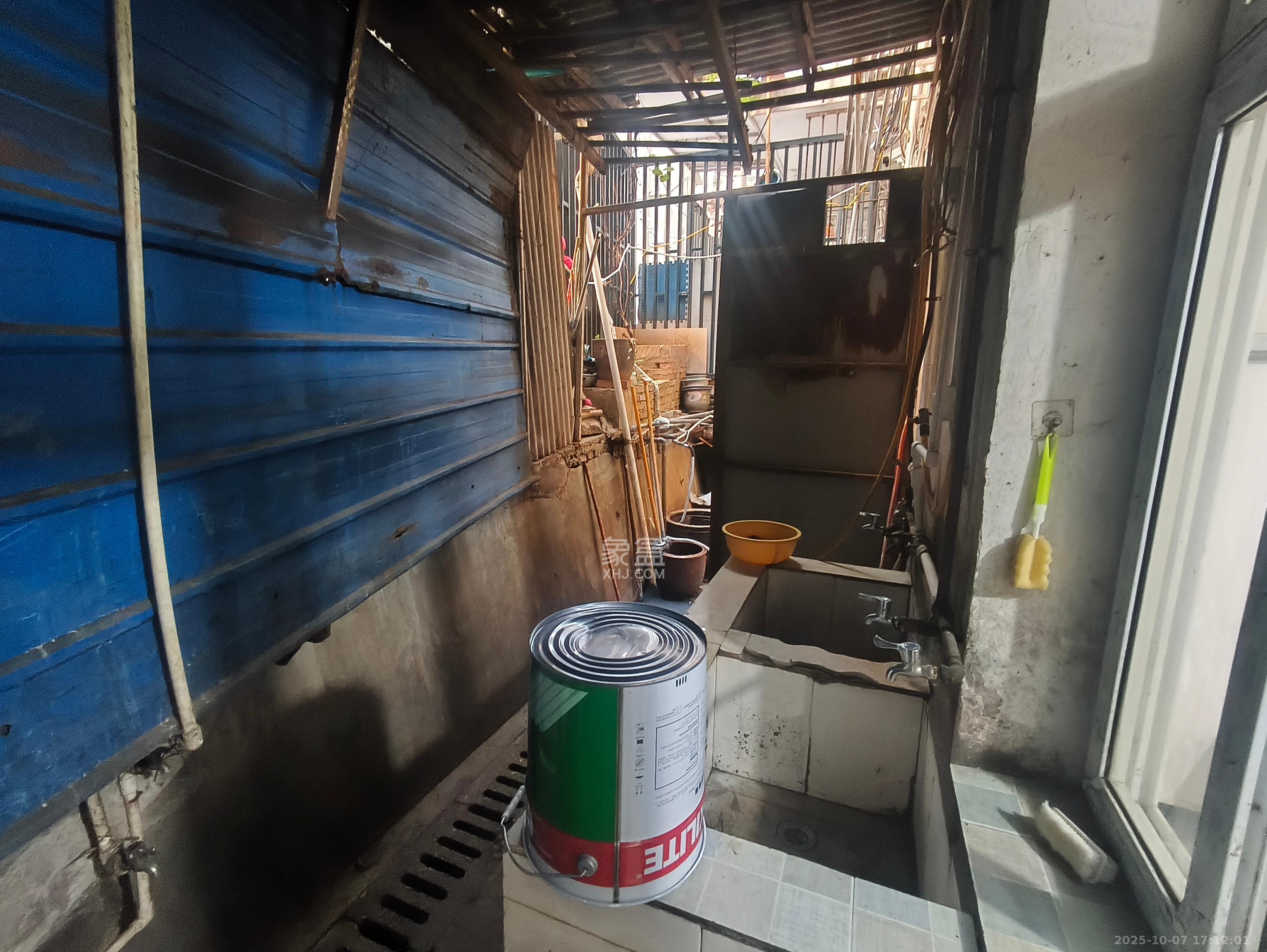 工农新村（工农桥社区）  2室1厅1卫    2300.0元/月室内图