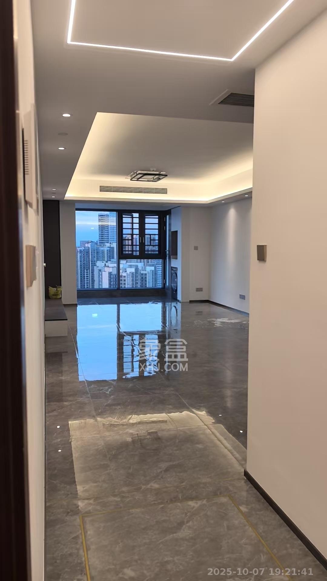 北辰瀚江府  4室2厅2卫    8000.0元/月