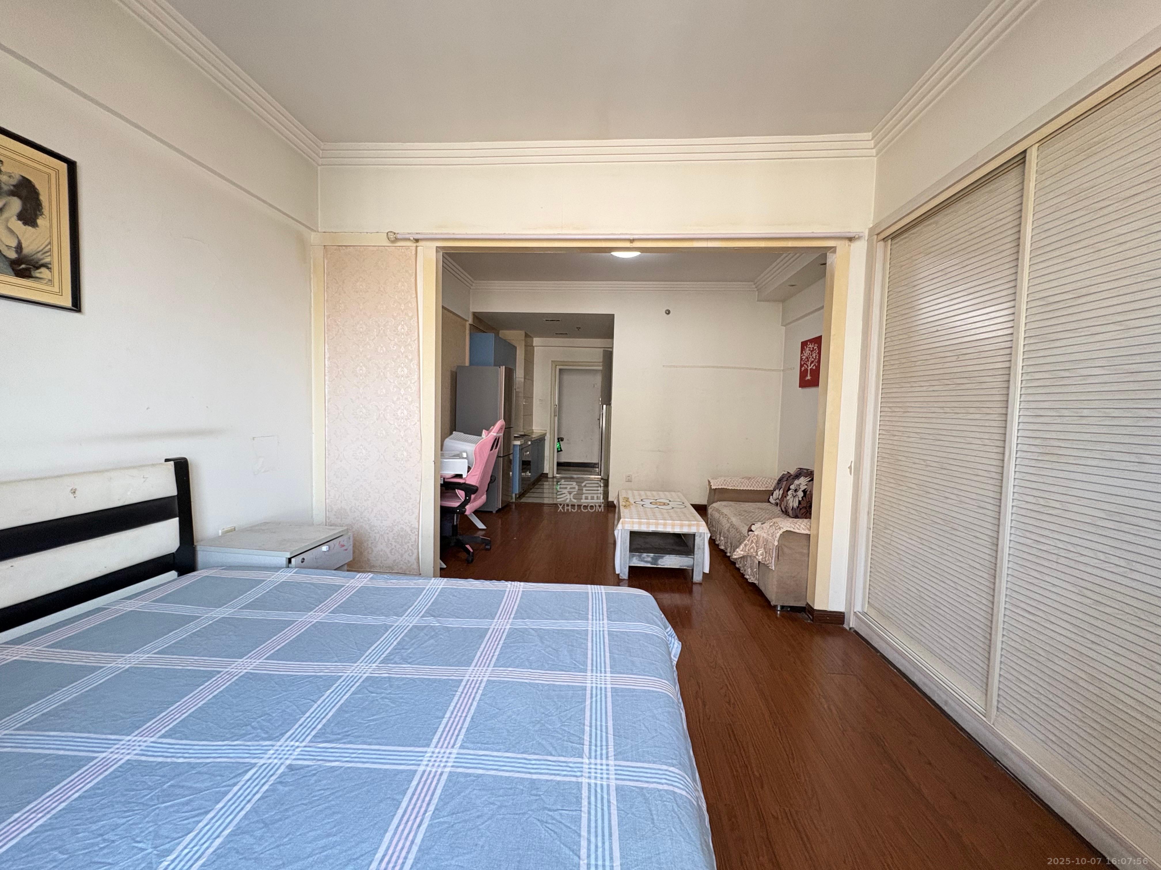 西子一间 1室1厅1卫 1580.0元/月 西子一间 1室1厅1卫 1580.0元/月室内图