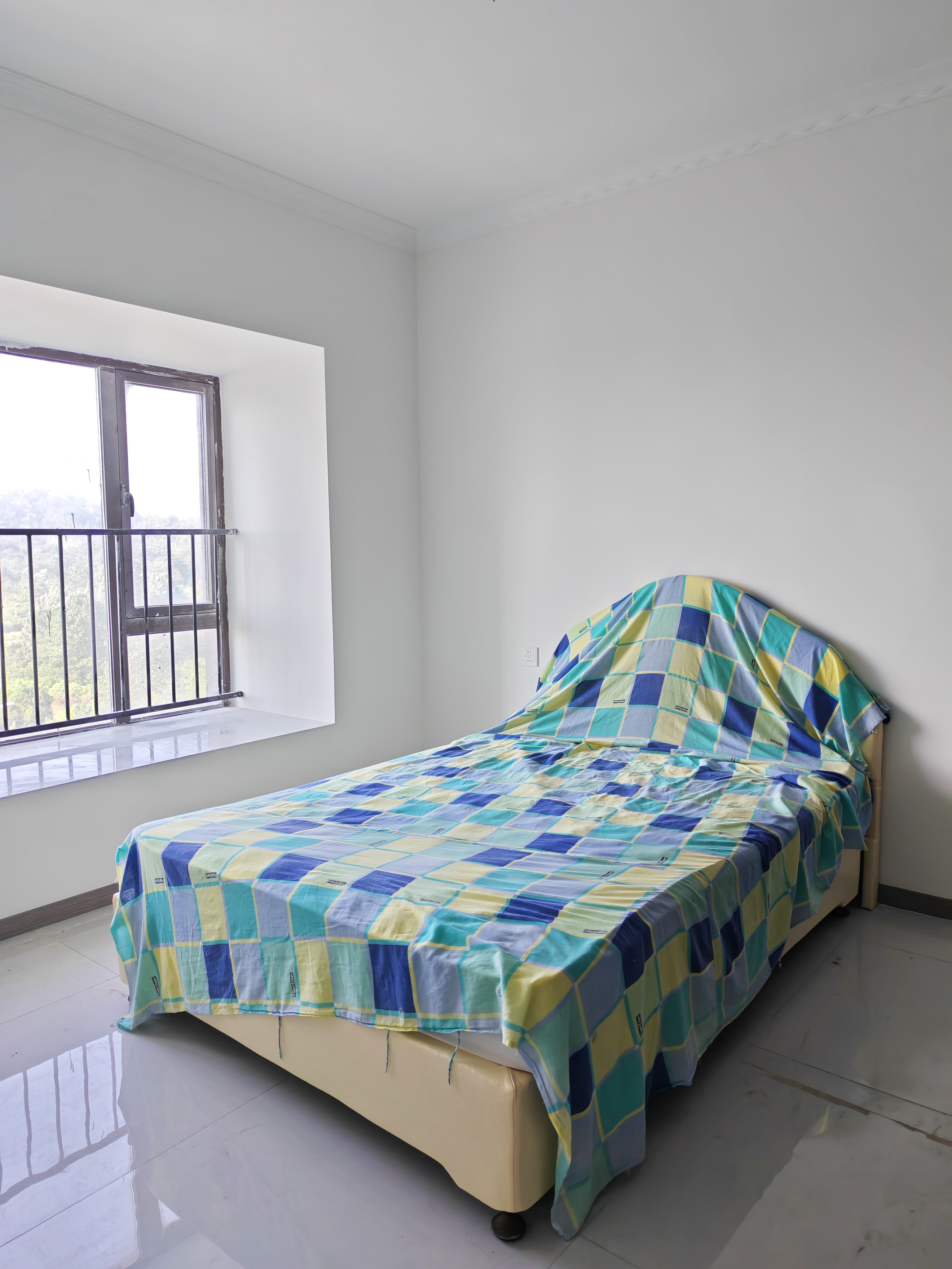 碧桂园锦岸 3室2厅2卫 1900.0元/月 碧桂园锦岸 3室2厅2卫 1900.0元/月室内图