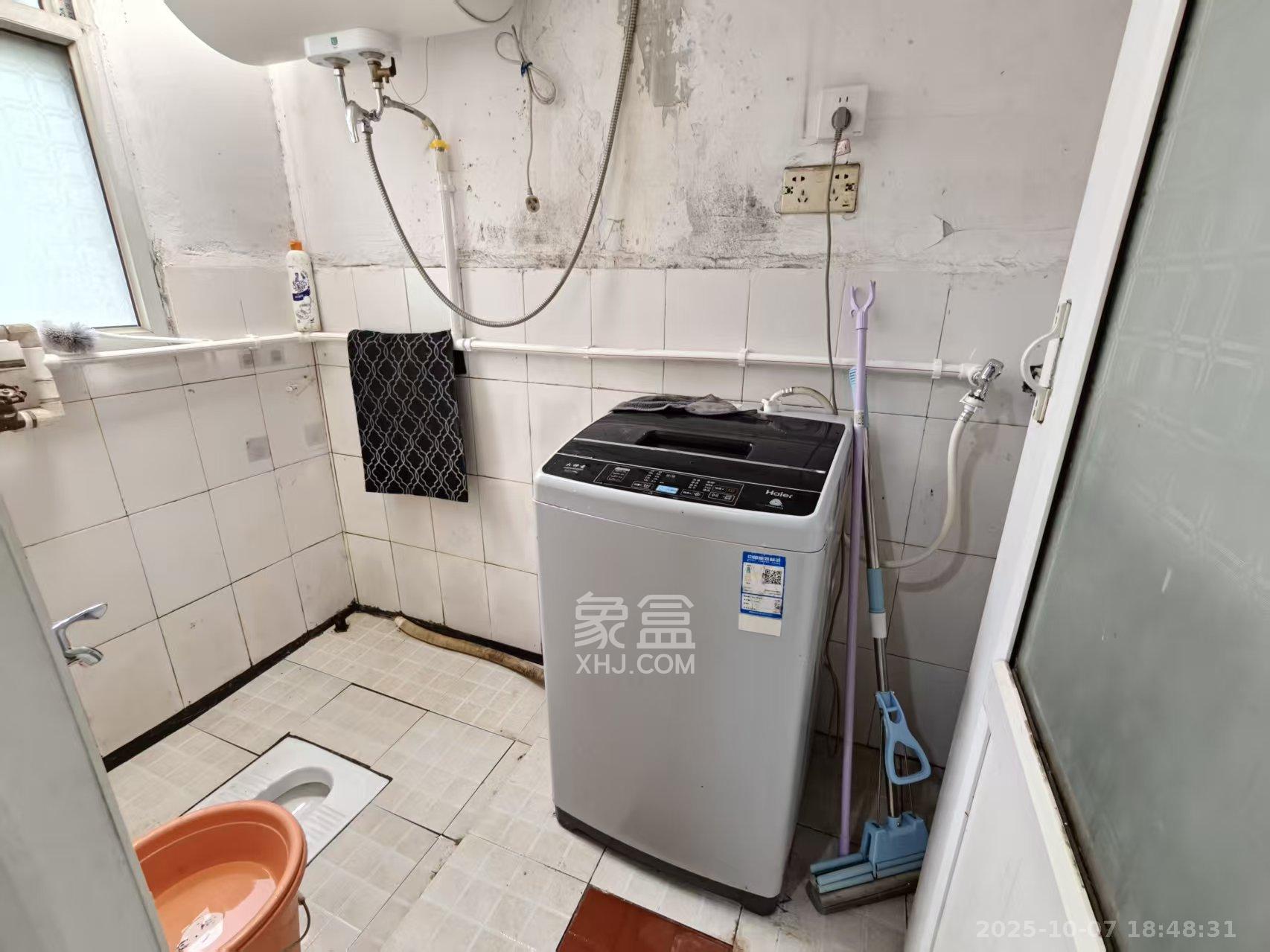 左家塘散盘(营山巷、曾家湾巷、妹子山巷) 1室1厅1卫 1000.0元/月 左家塘散盘(营山巷、曾家湾巷、妹子山巷) 1室1厅1卫 1000.0元/月室内图