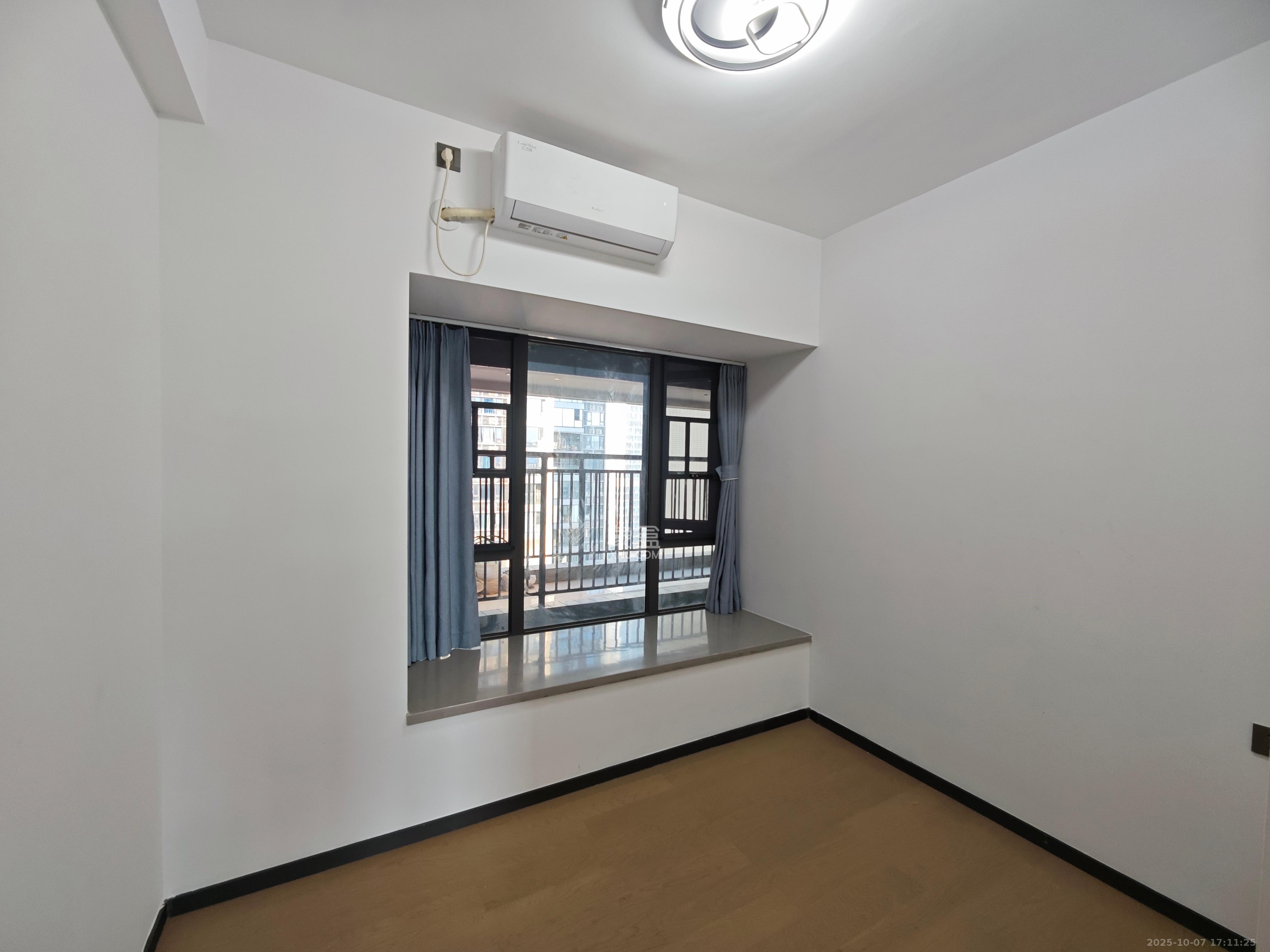 时代梅溪领峰  3室2厅2卫    3500.0元/月 时代梅溪领峰  3室2厅2卫    3500.0元/月室内图