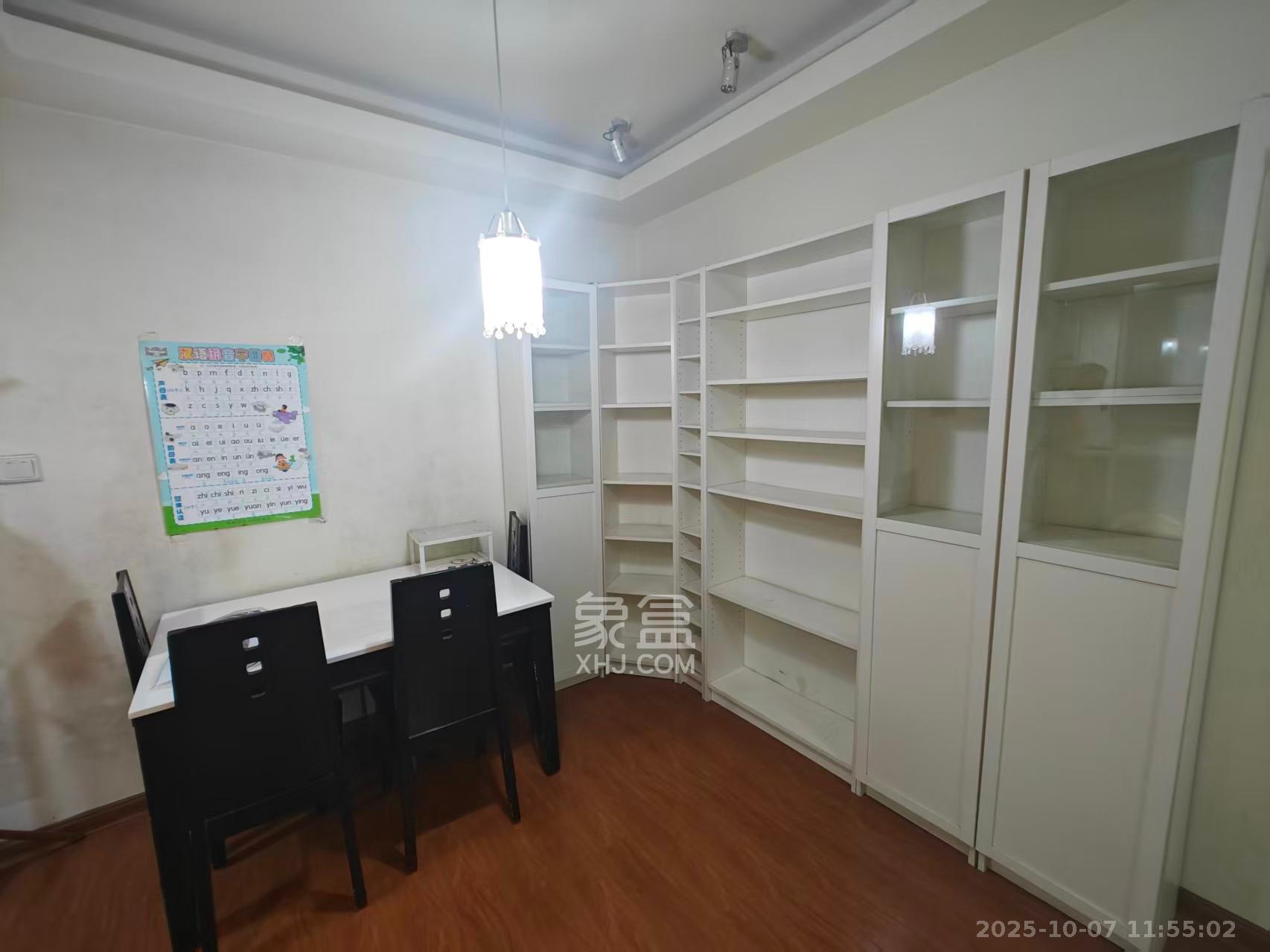 铂宫  1室1厅1卫    2600.0元/月室内图