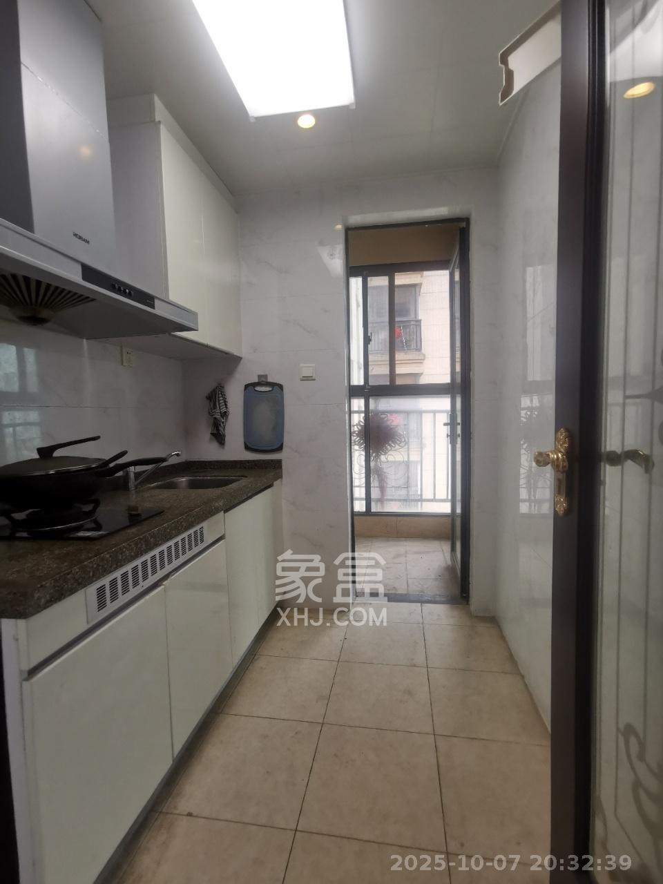 恒大国际广场 1室1厅1卫 1500.0元/月 恒大国际广场 1室1厅1卫 1500.0元/月室内图