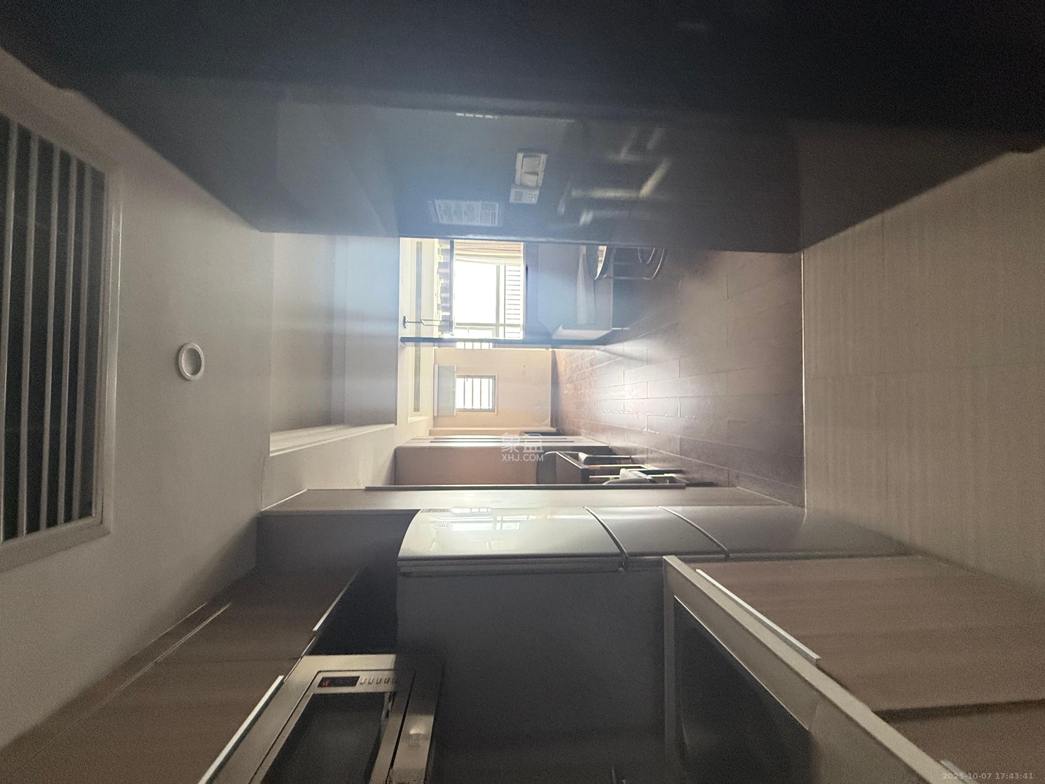 华远国际公寓 1室1厅1卫 3800.0元/月 华远国际公寓 1室1厅1卫 3800.0元/月室内图