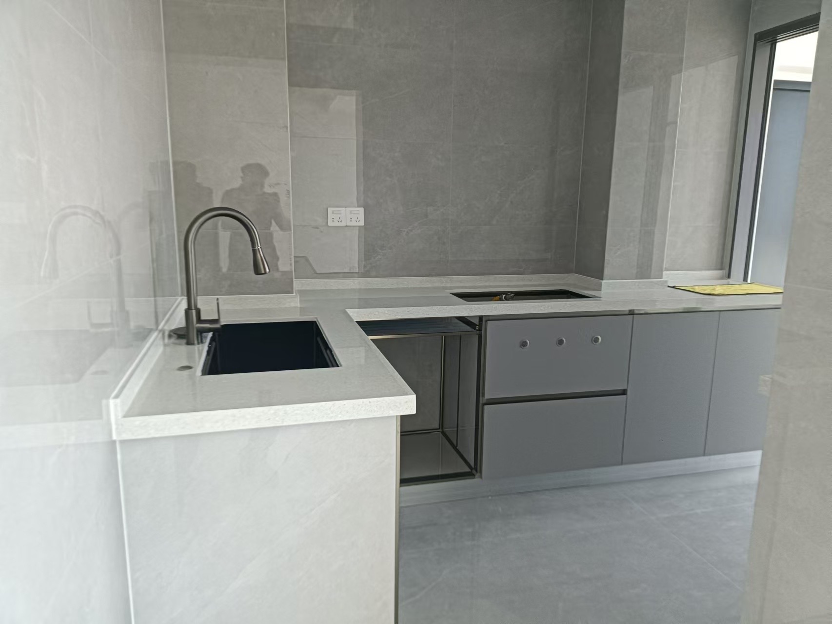 海航豪庭北苑 3室2厅2卫 4500.0元/月 海航豪庭北苑 3室2厅2卫 4500.0元/月室内图