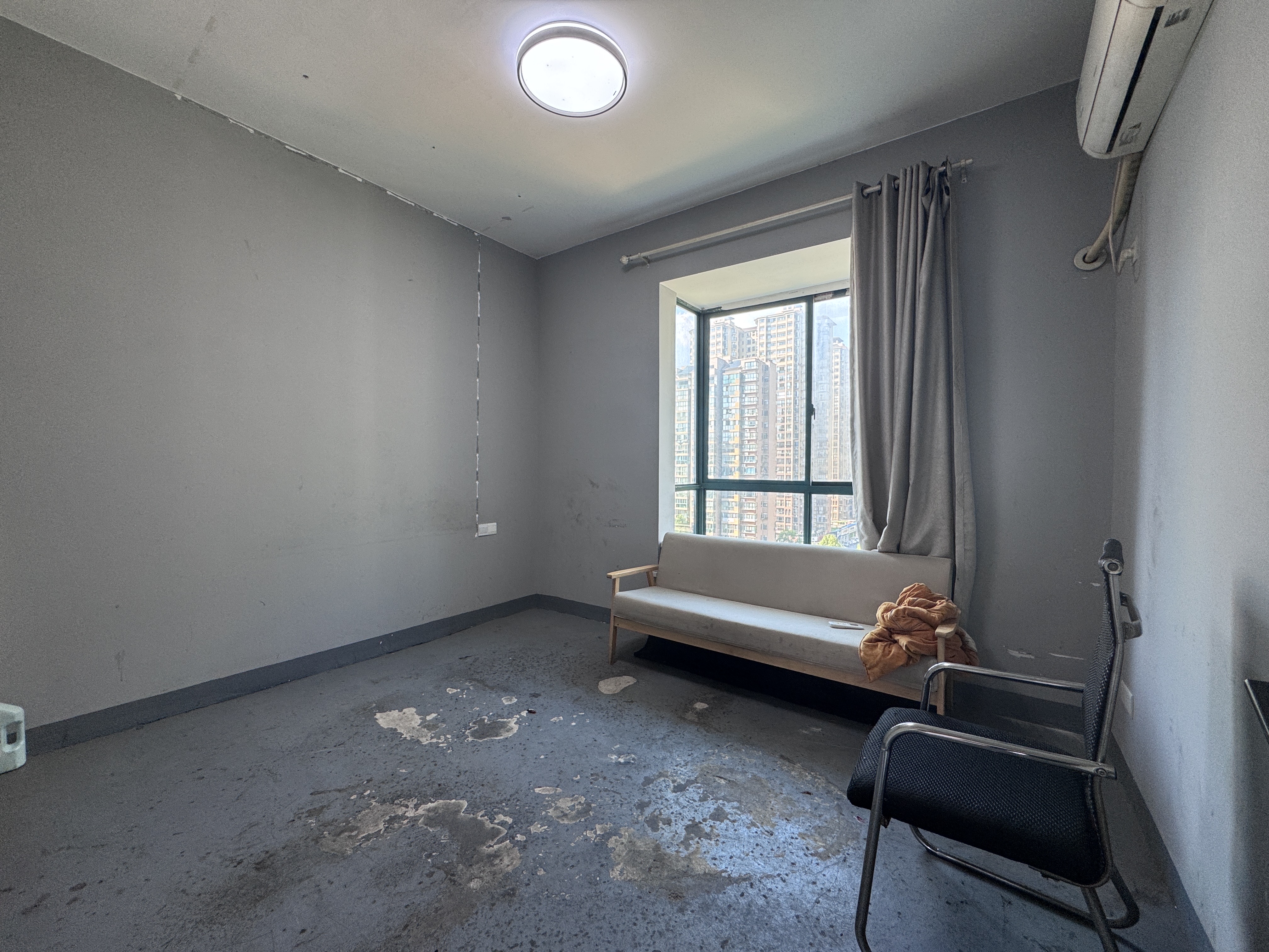 雅香苑  1室0厅0卫    3000.0元/月室内图