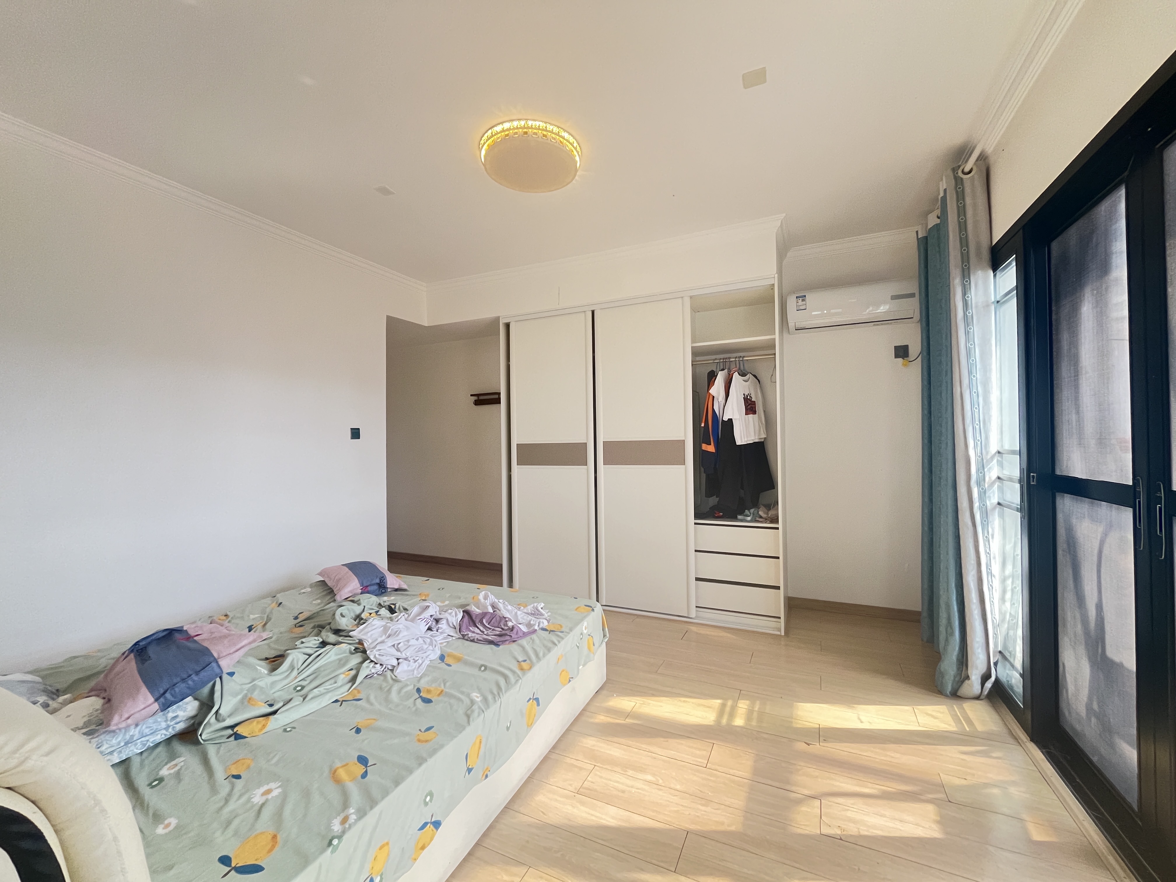 熙城春天 4室2厅2卫 2500.0元/月 熙城春天 4室2厅2卫 2500.0元/月室内图