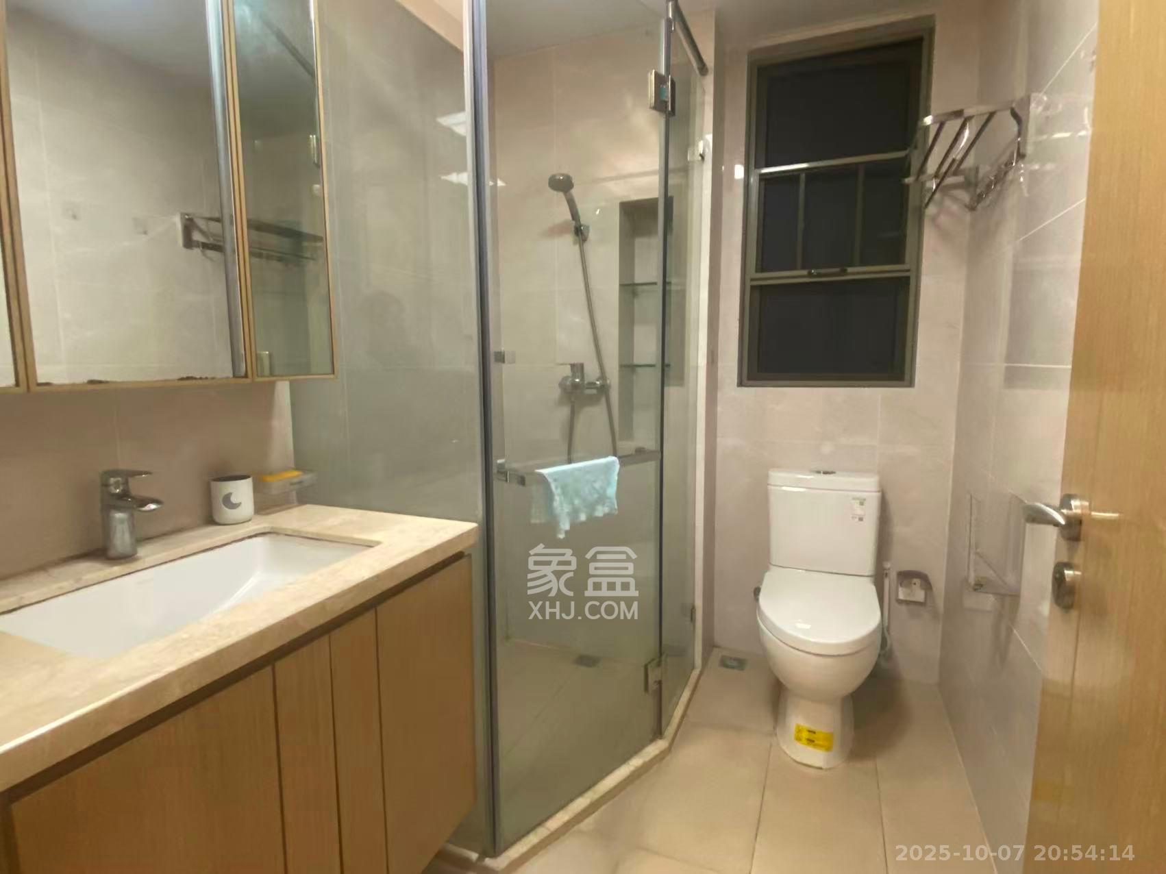 梅溪湖金茂湾 3室2厅2卫 4000.0元/月 梅溪湖金茂湾 3室2厅2卫 4000.0元/月室内图