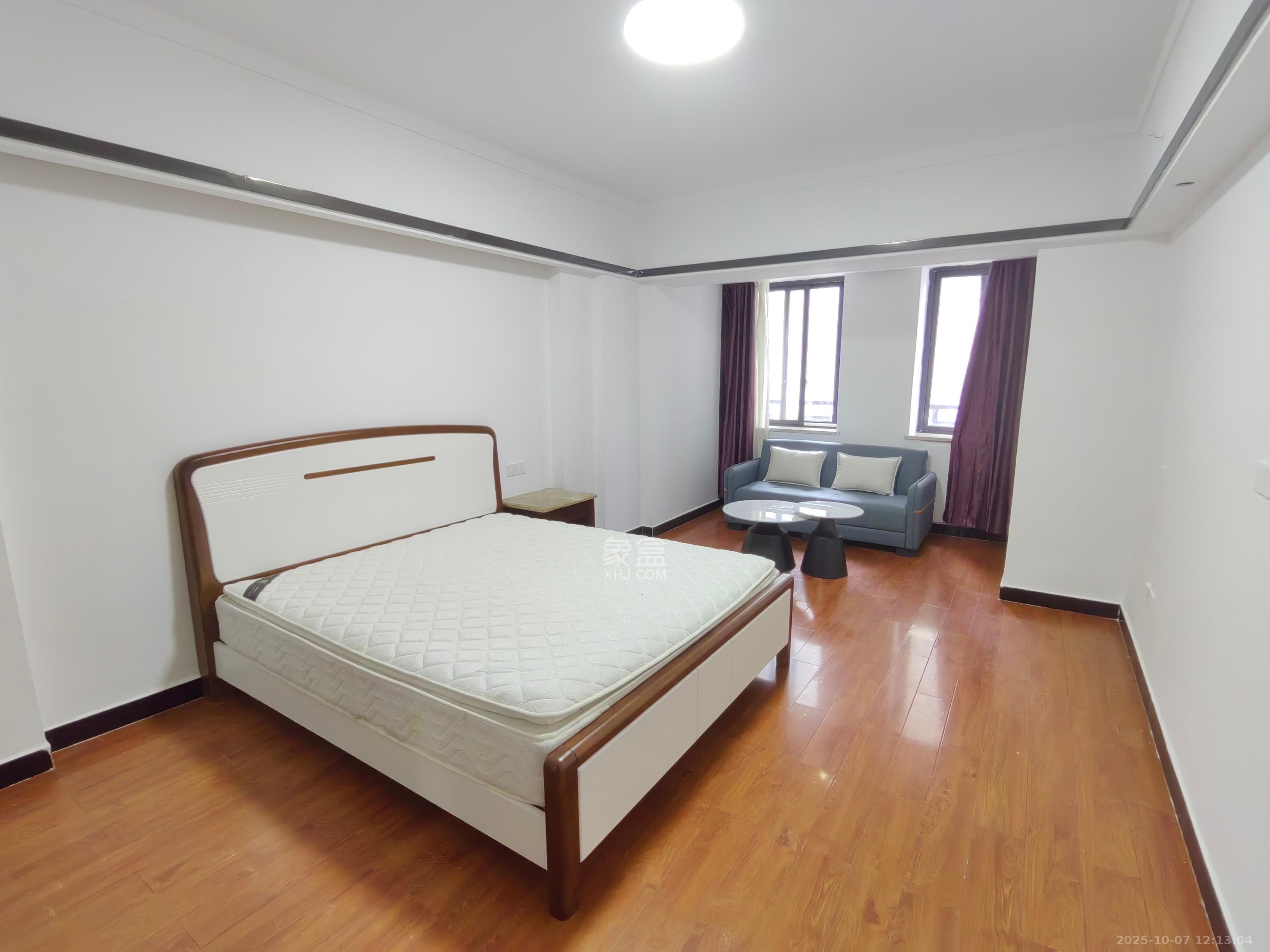 尚都花园城  1室1厅1卫    1000.0元/月 尚都花园城  1室1厅1卫    1000.0元/月