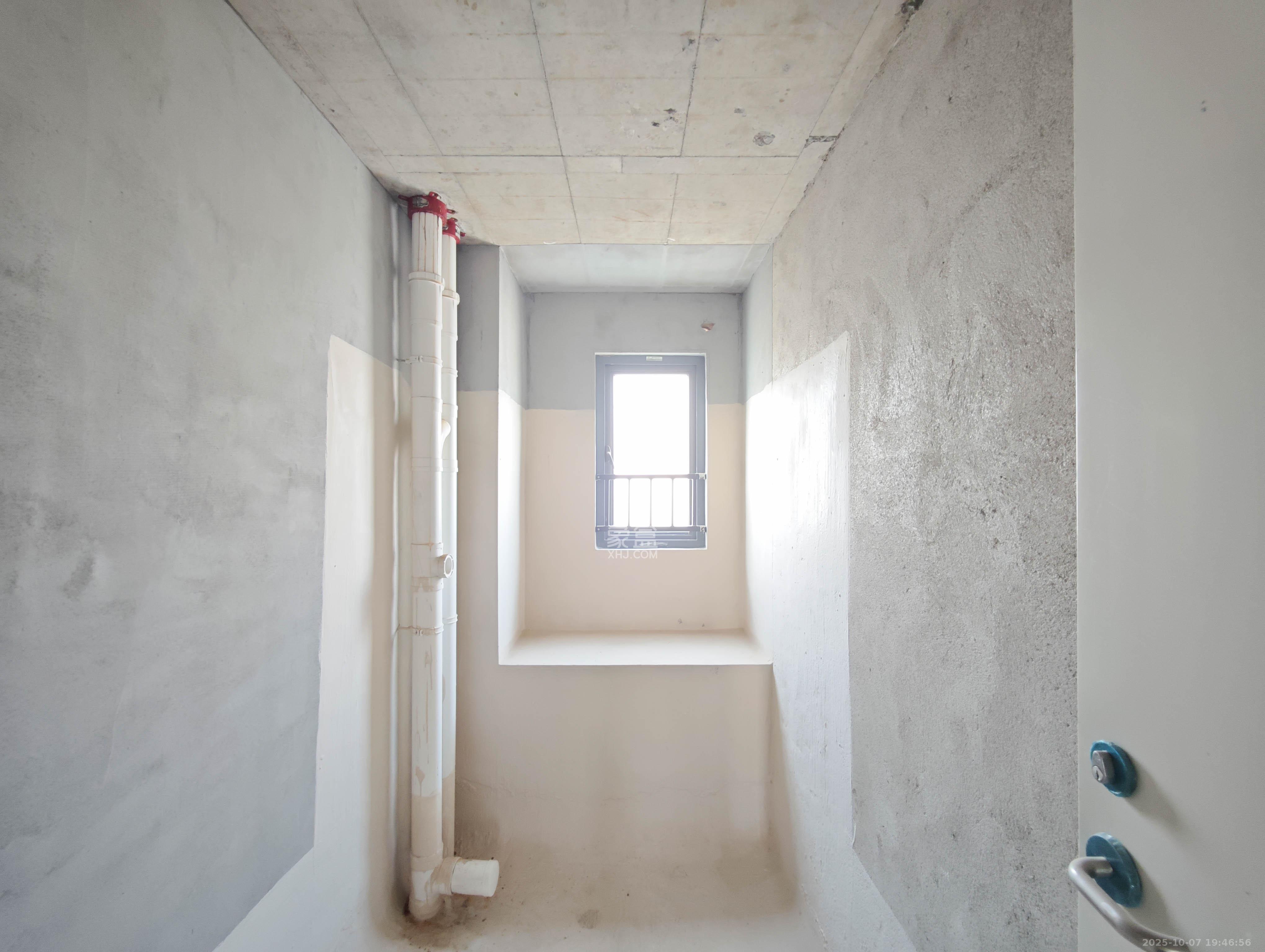 融创会展上东区  3室2厅1卫    90.0万卫生间