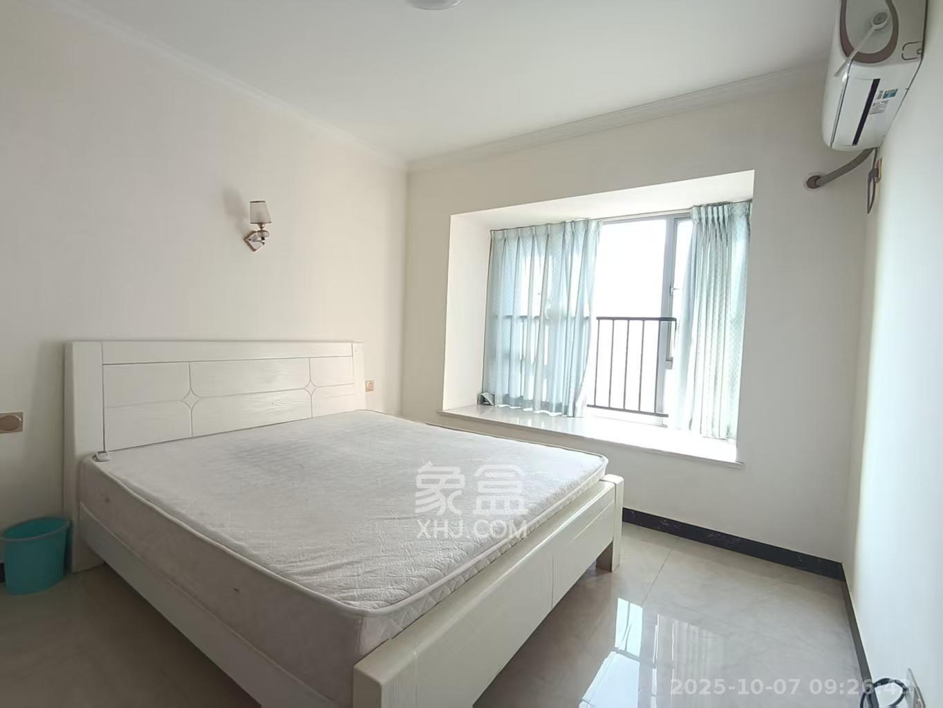 湖湘奥林匹克花园  3室2厅2卫    2200.0元/月 湖湘奥林匹克花园  3室2厅2卫    2200.0元/月室内图