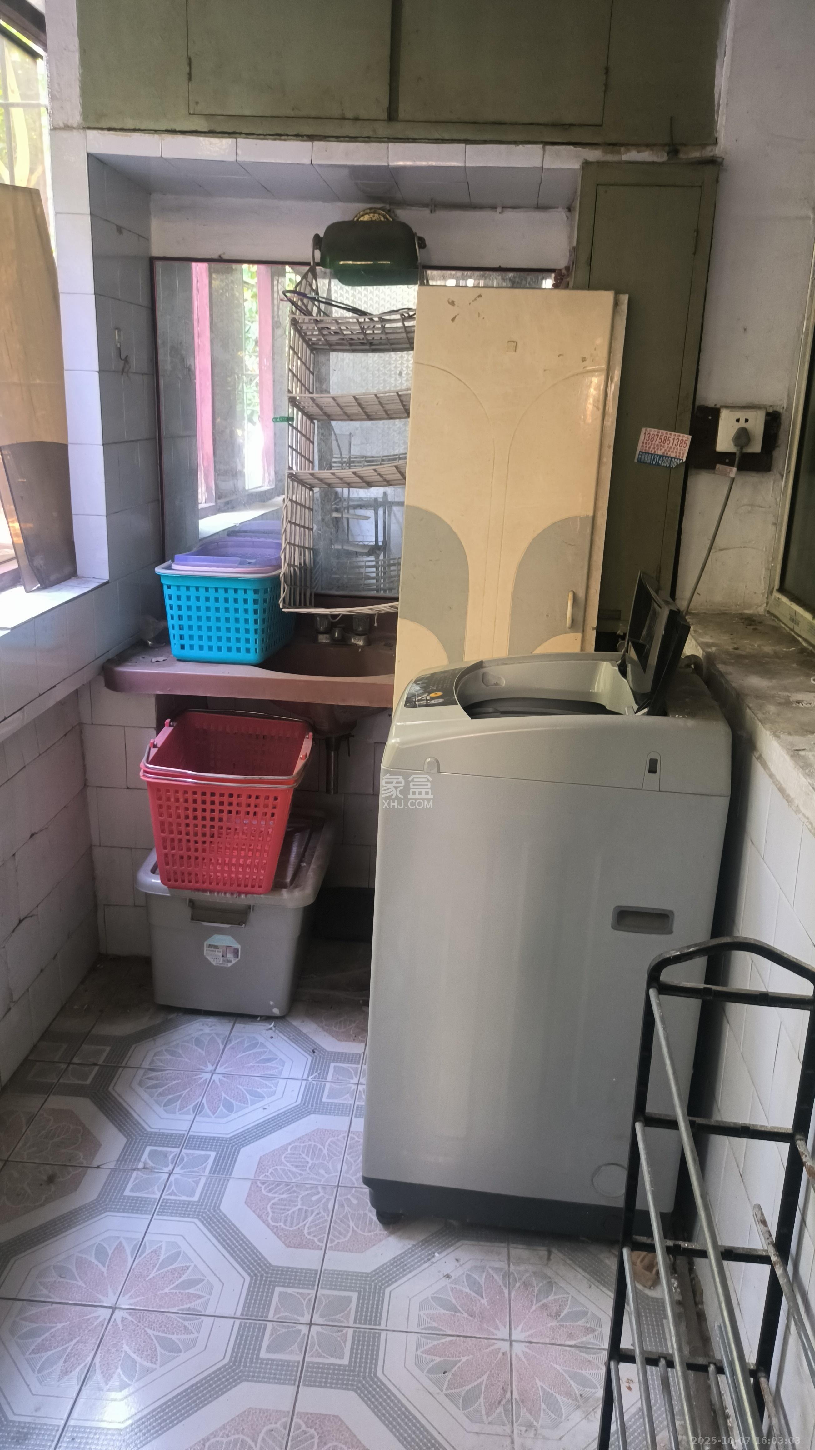 红旗区机械研究所宿舍  4室1厅1卫    1600.0元/月室内图