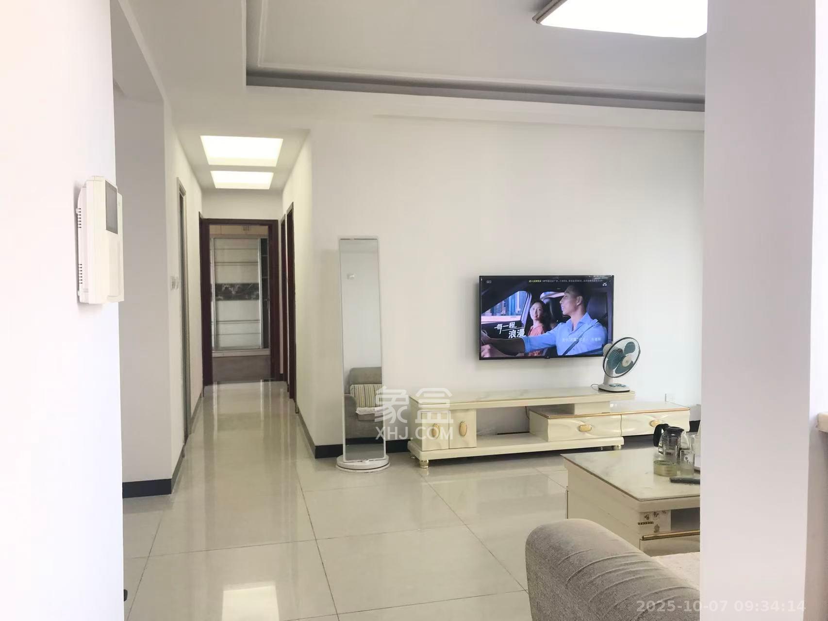 海德公园  4室2厅2卫    2300.0元/月 海德公园  4室2厅2卫    2300.0元/月室内图