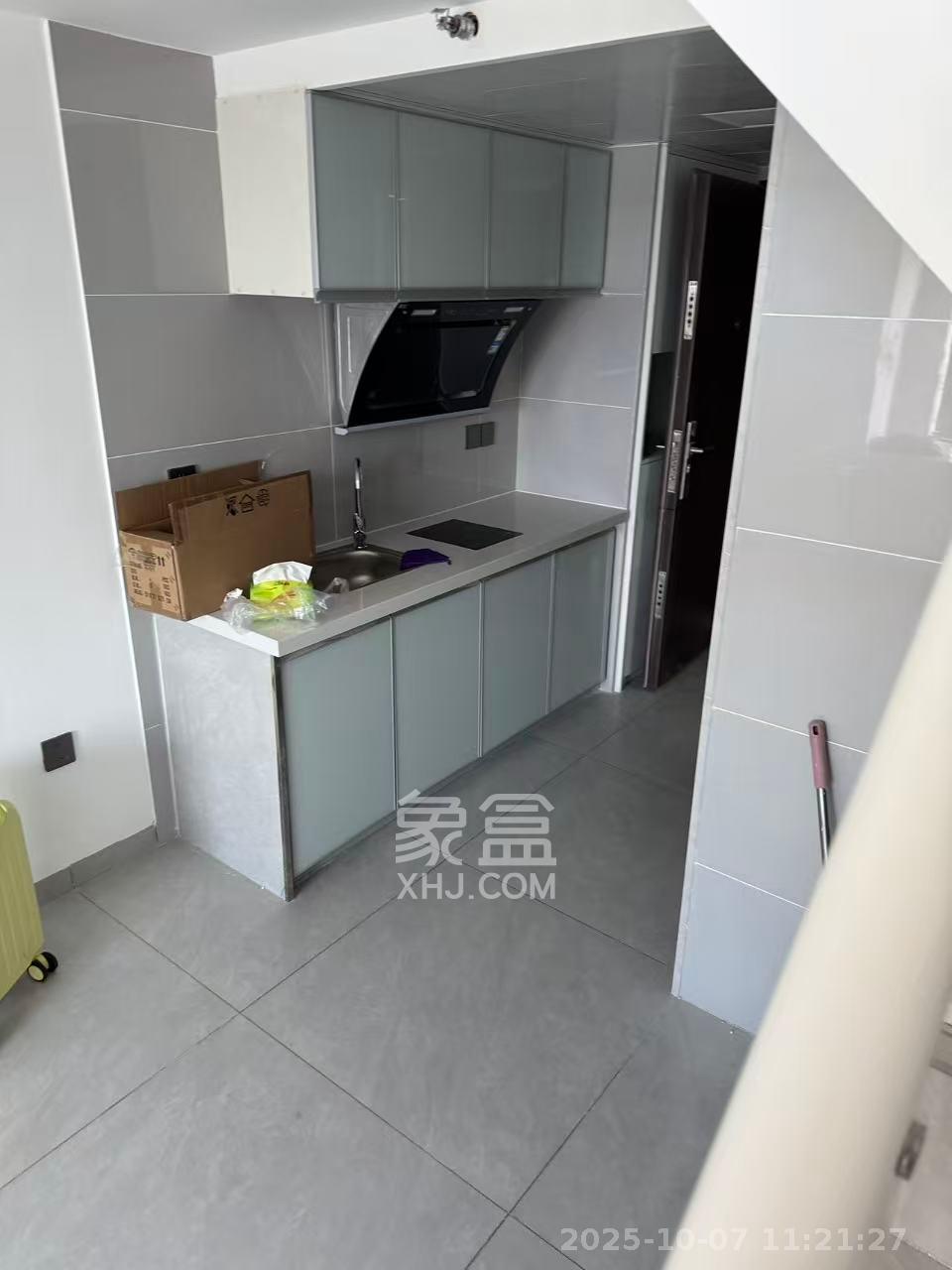 君合新城玺樾  1室1厅1卫    1200.0元/月 君合新城玺樾  1室1厅1卫    1200.0元/月室内图