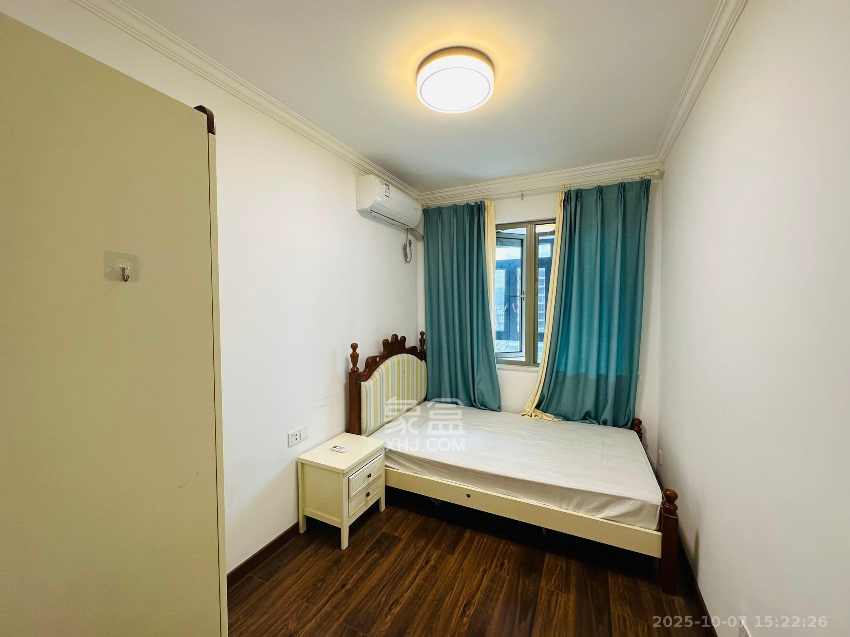 梅溪湖金茂湾 4室2厅1卫 3200.0元/月 梅溪湖金茂湾 4室2厅1卫 3200.0元/月室内图