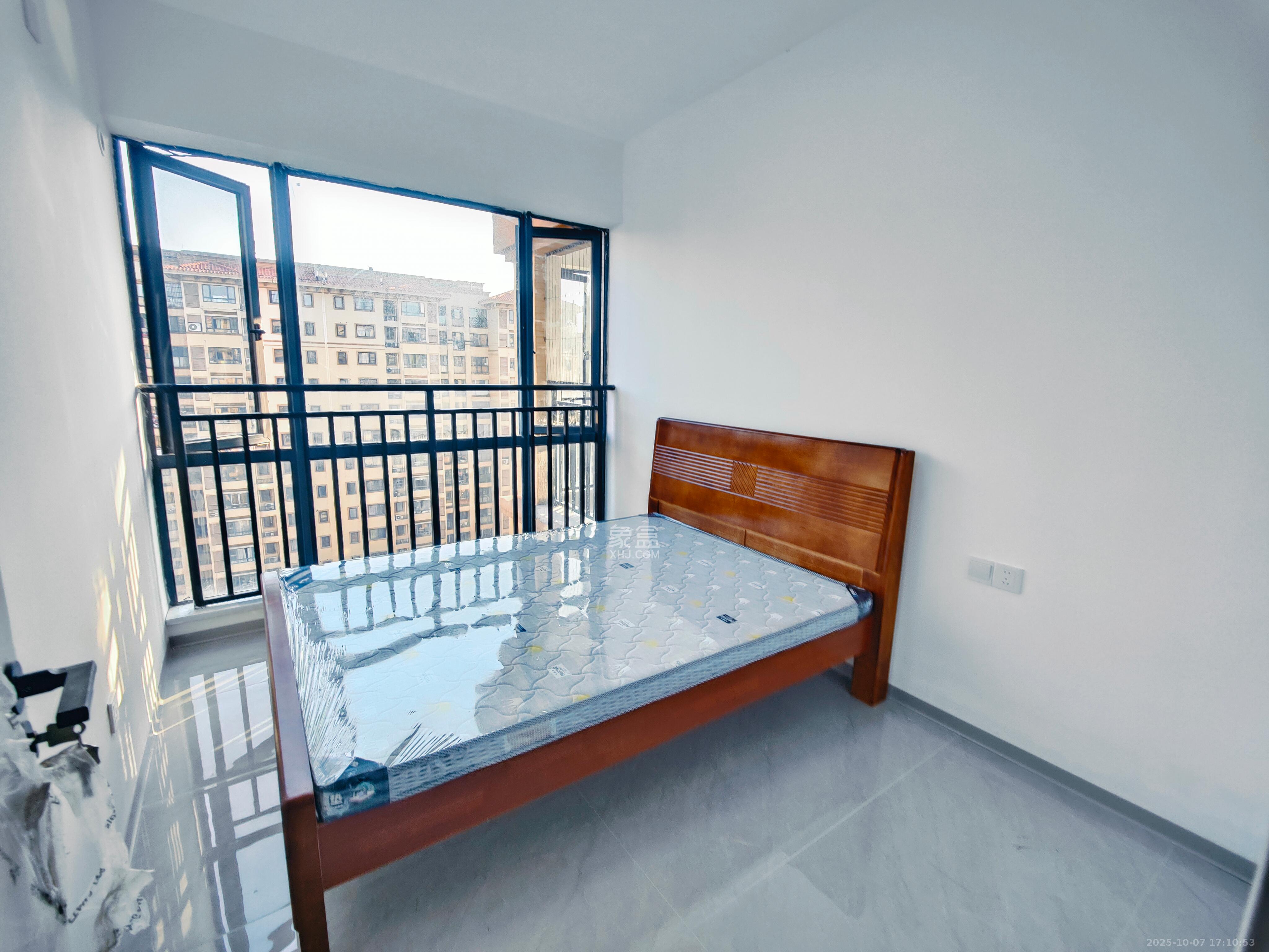 中建芙蓉嘉苑 3室2厅2卫 2300.0元/月 中建芙蓉嘉苑 3室2厅2卫 2300.0元/月室内图