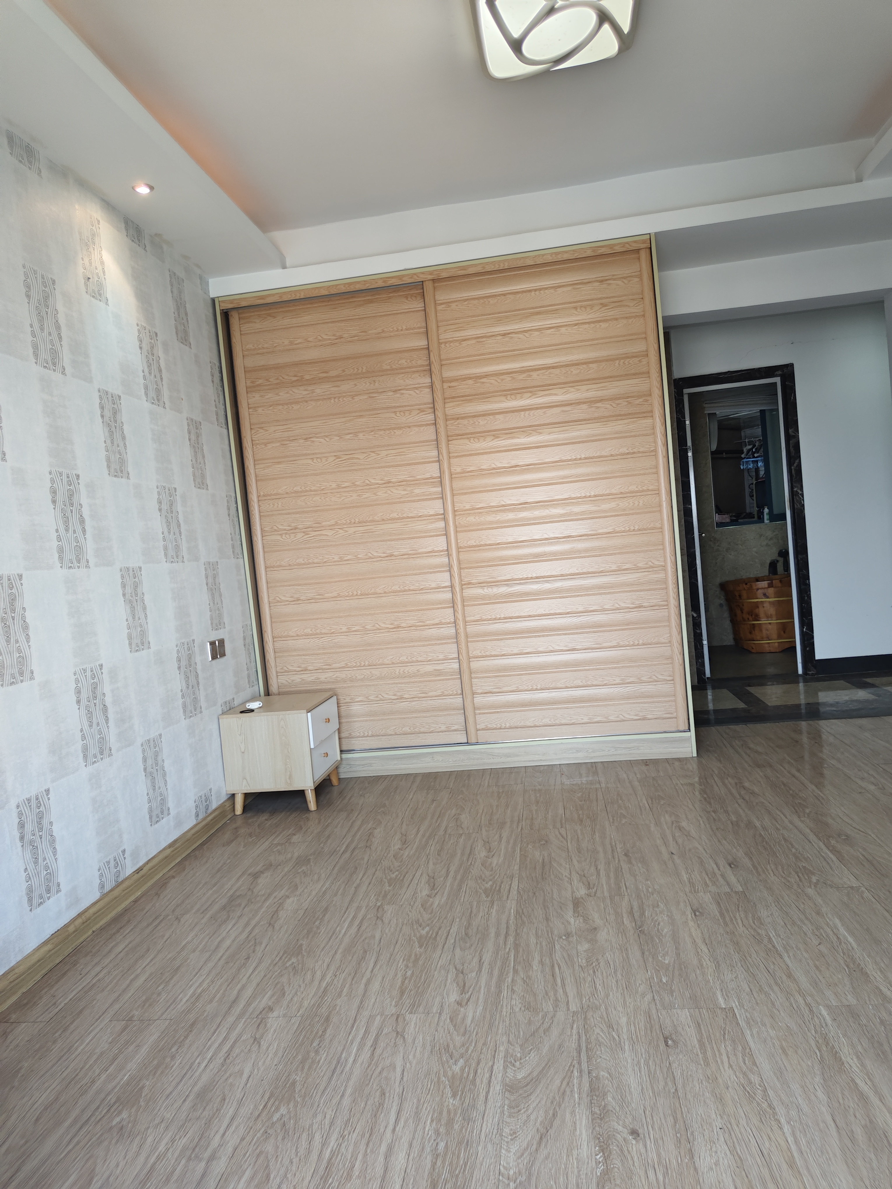 吉泰邦臣 3室2厅2卫 69.8万 吉泰邦臣 3室2厅2卫 69.8万客厅