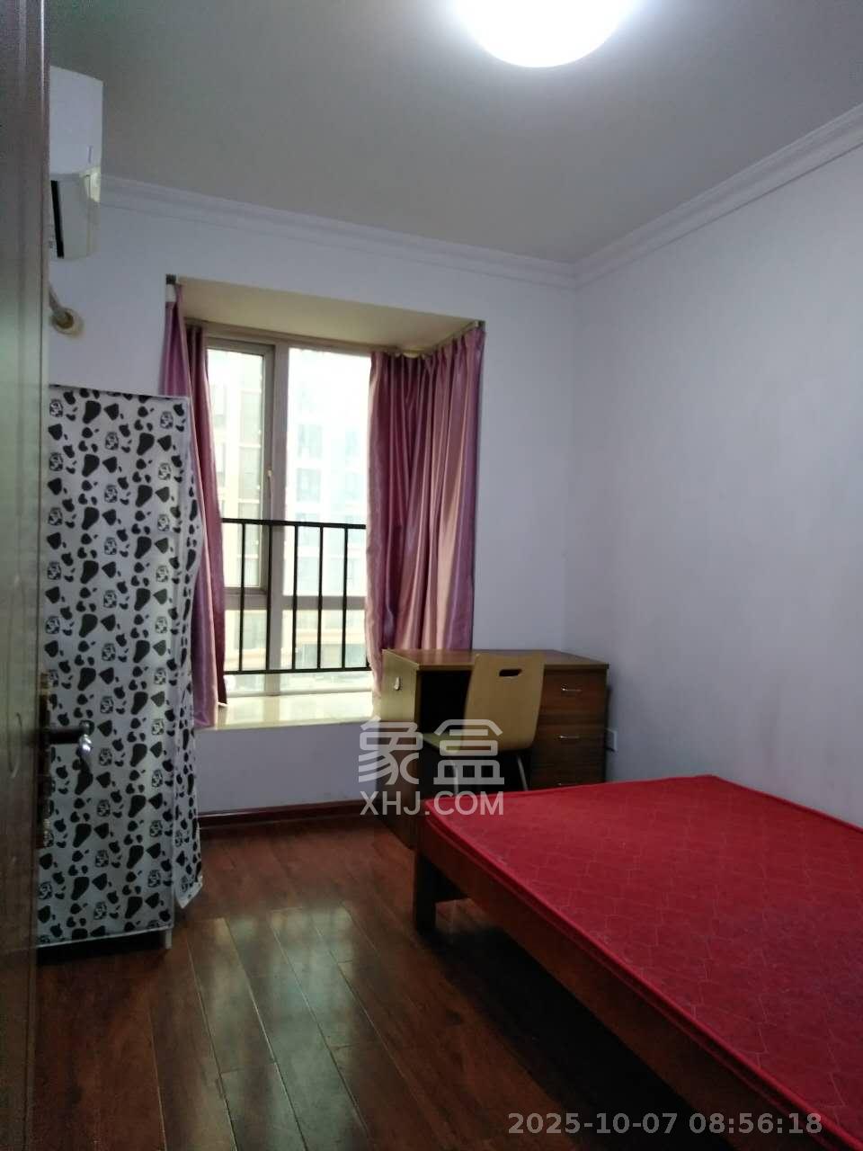 丽发新城  3室2厅2卫    2200.0元/月室内图