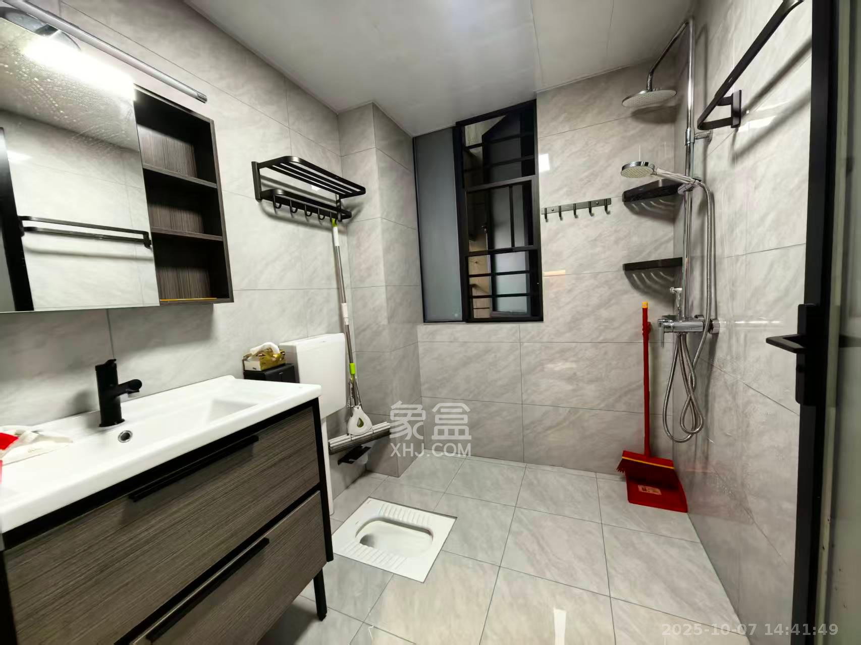 润和湘江天地C区 1室0厅0卫 3300.0元/月 润和湘江天地C区 1室0厅0卫 3300.0元/月室内图