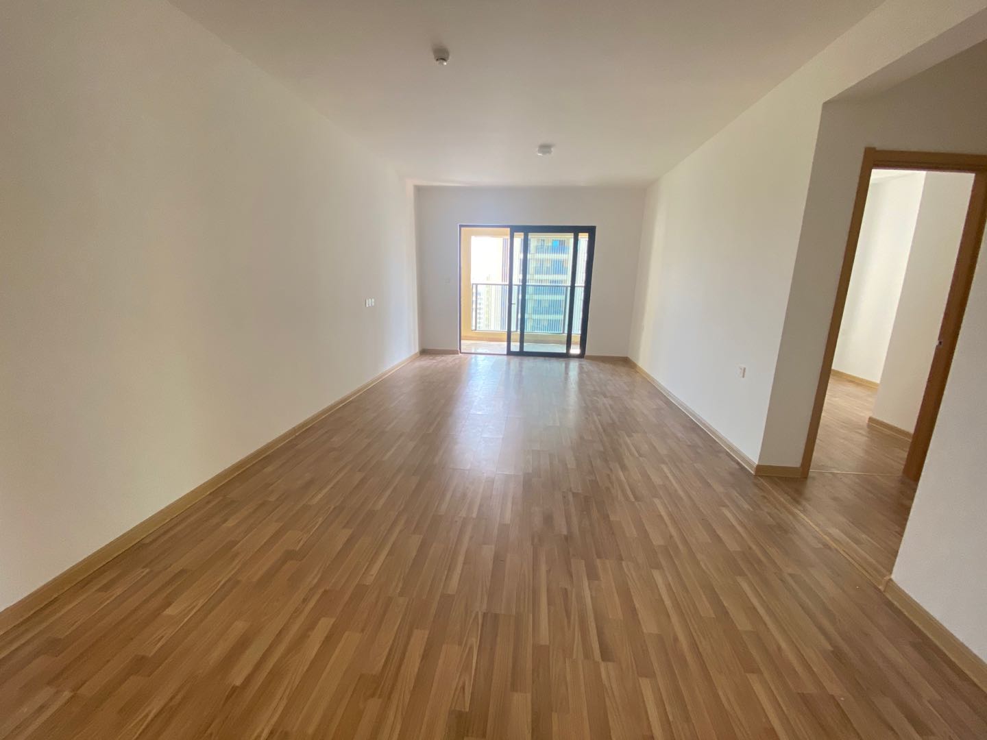 融创海口一号  3室2厅2卫    215.0万 融创海口一号  3室2厅2卫    215.0万